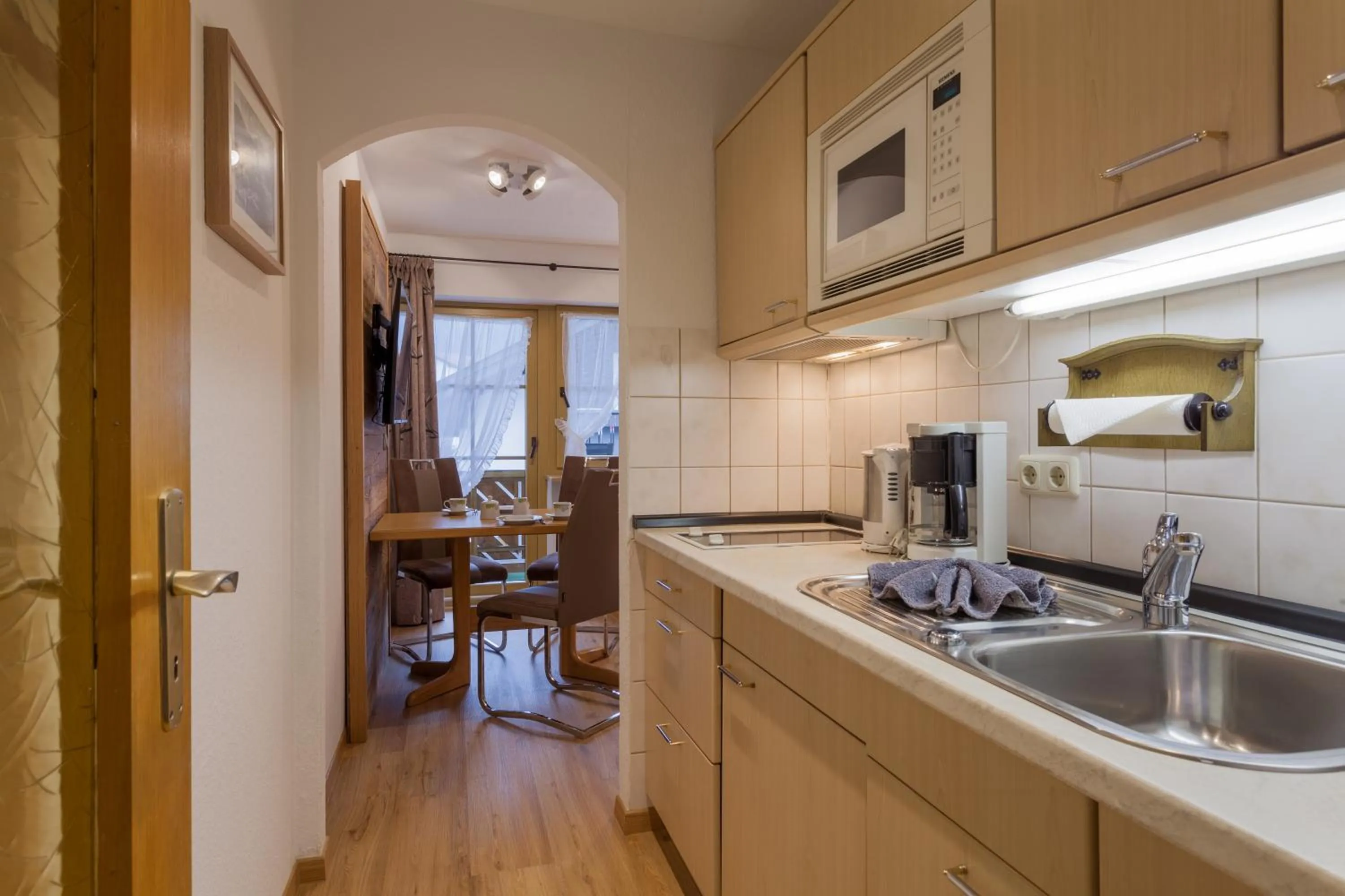 Kitchen or kitchenette in Ferienhotel Sonnenheim