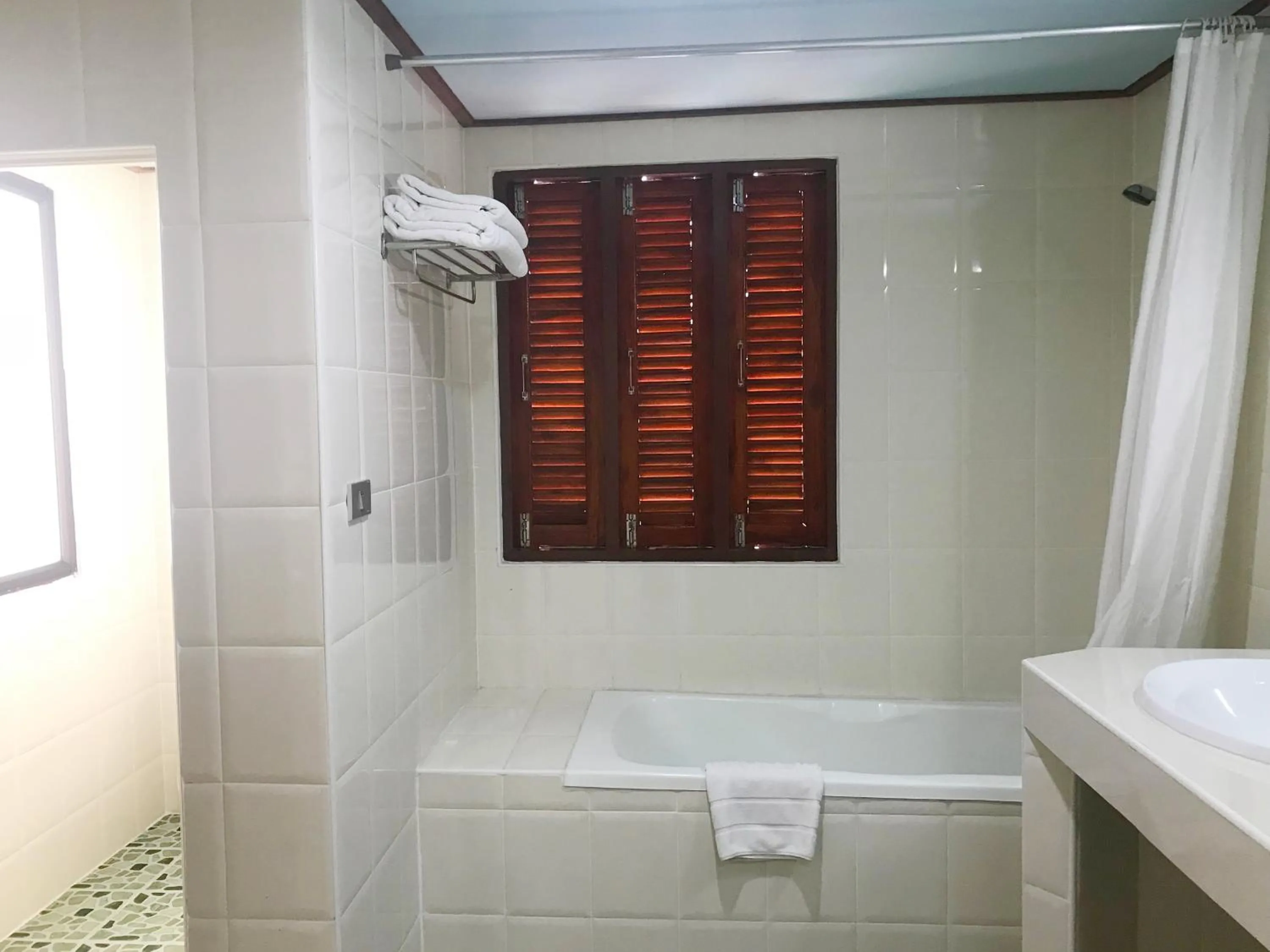 Bathroom in Toh Buk Seng Ayutthaya Hotel