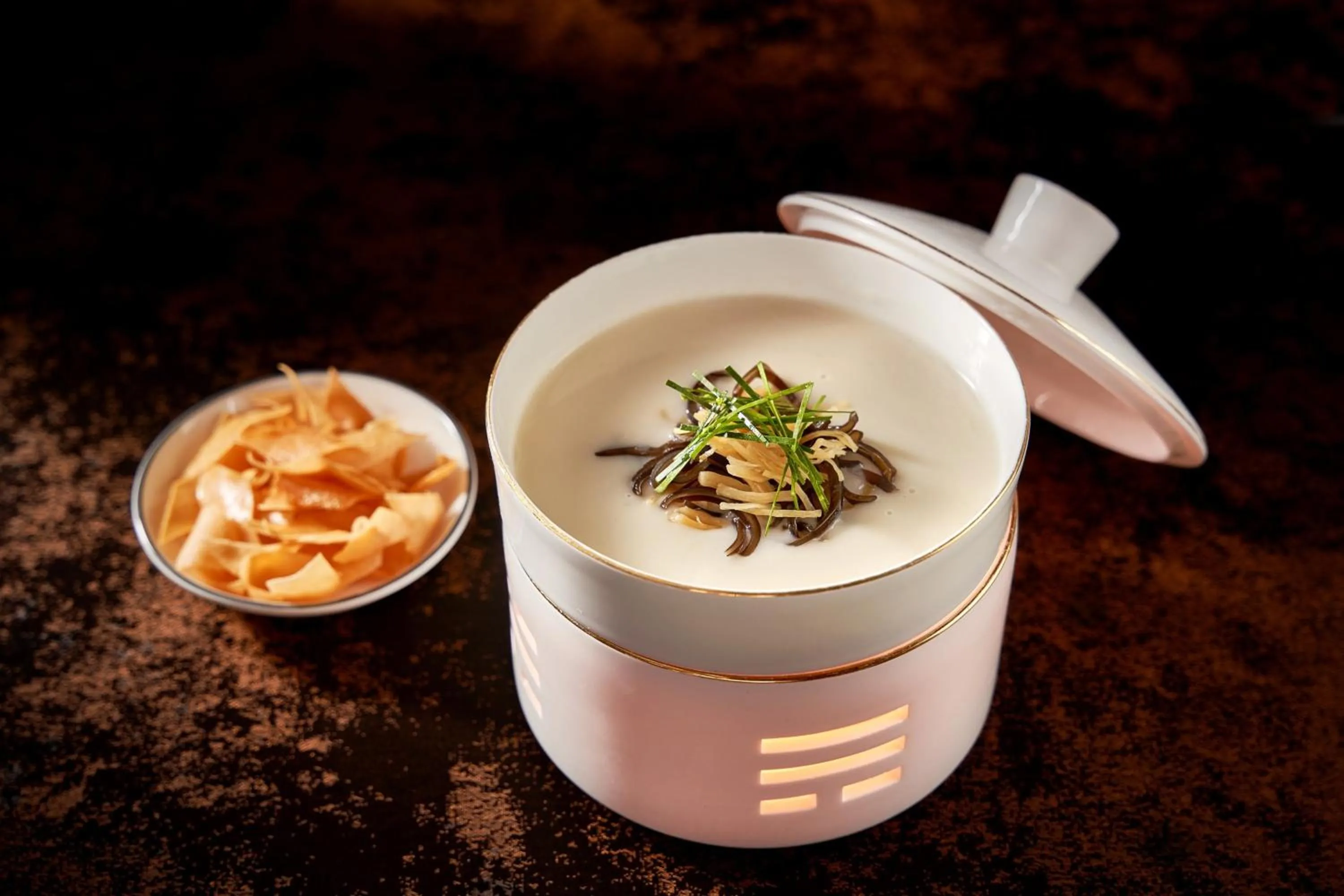 Restaurant/places to eat in Regent Chongqing