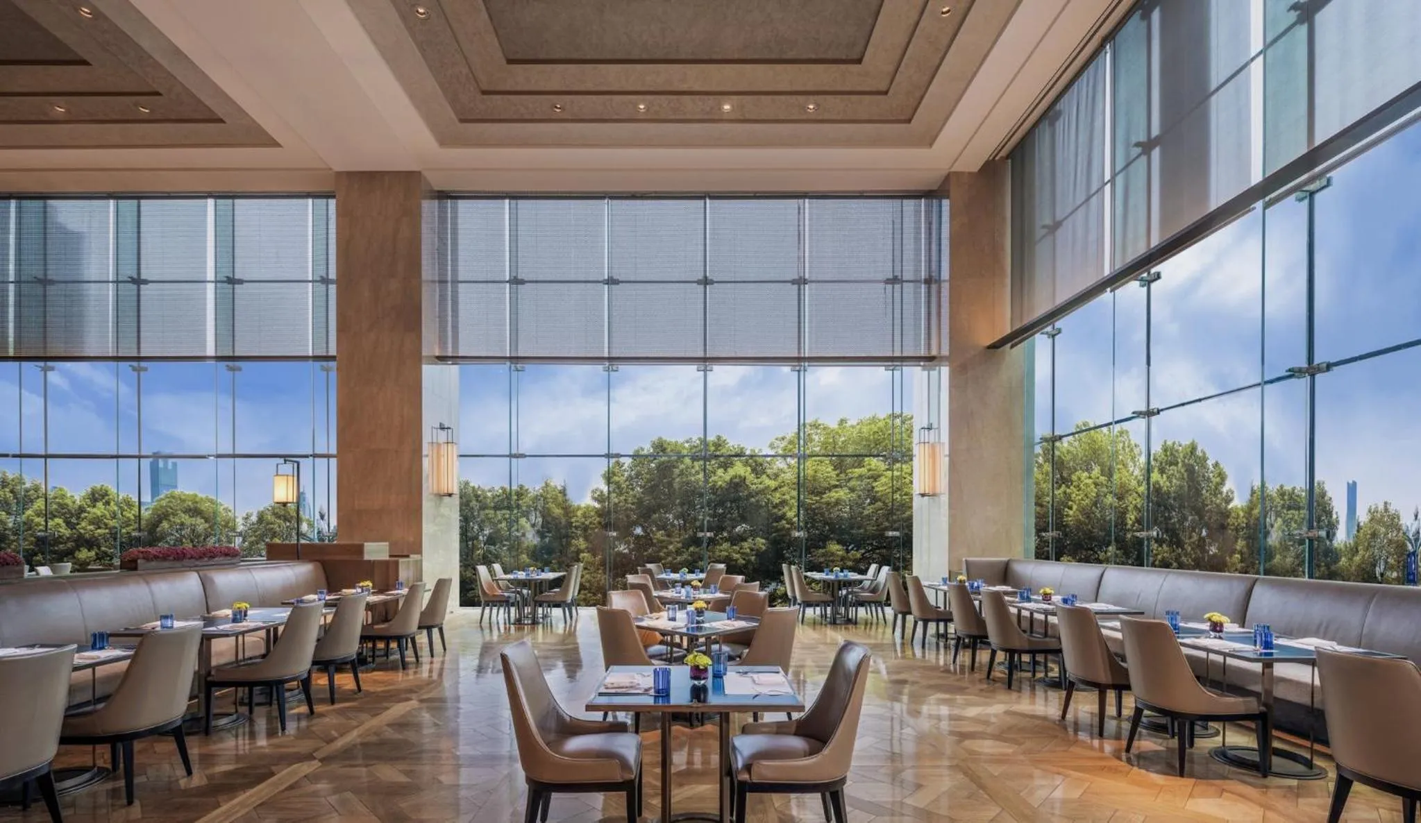 Restaurant/places to eat in Regent Chongqing