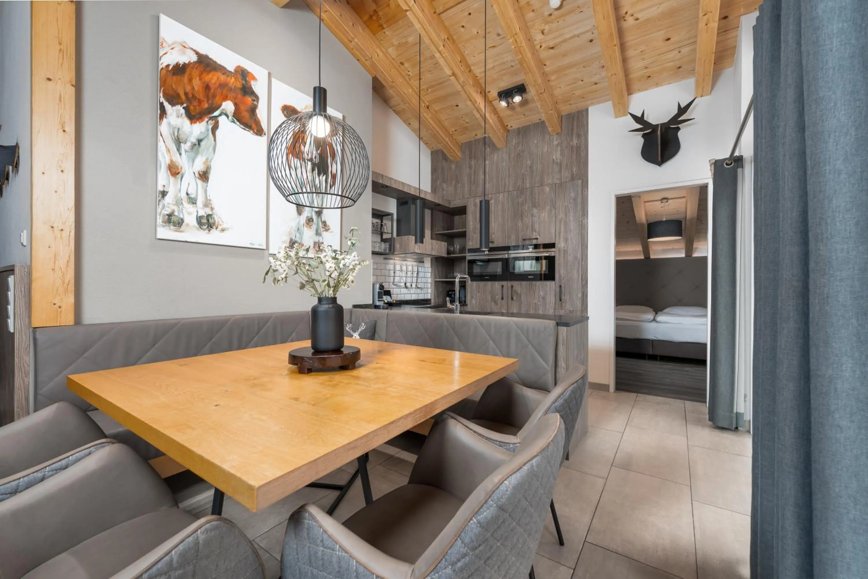 Dining area in AvenidA Panorama Suites