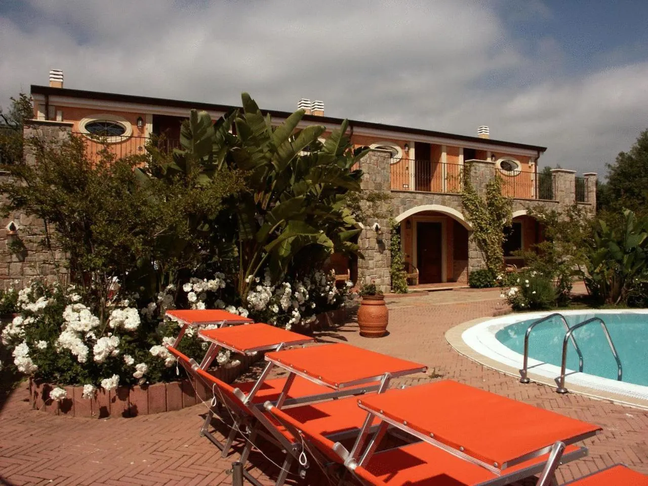 Pool view in Residence Baia Infreschi