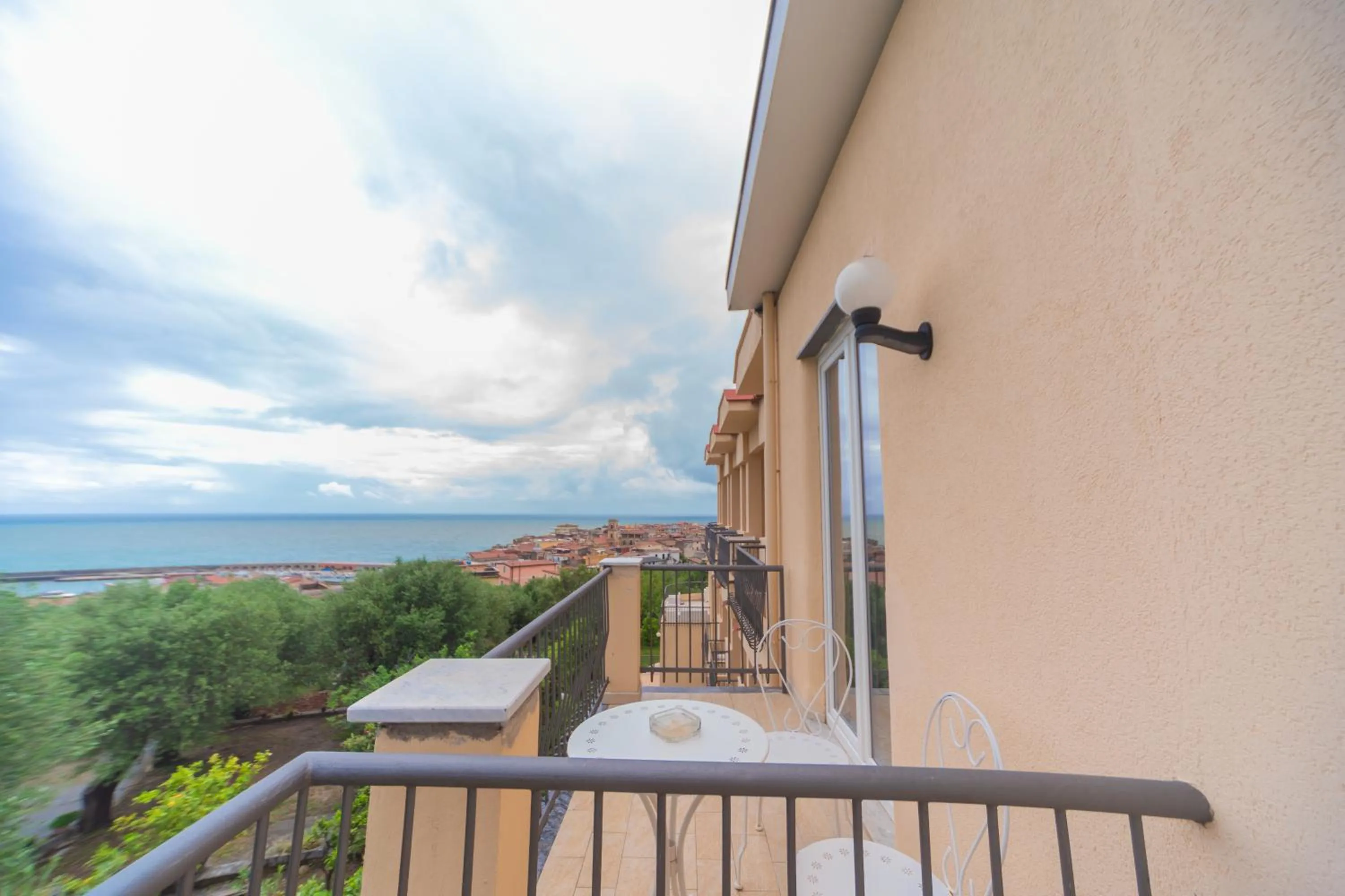 Natural landscape in Hotel America