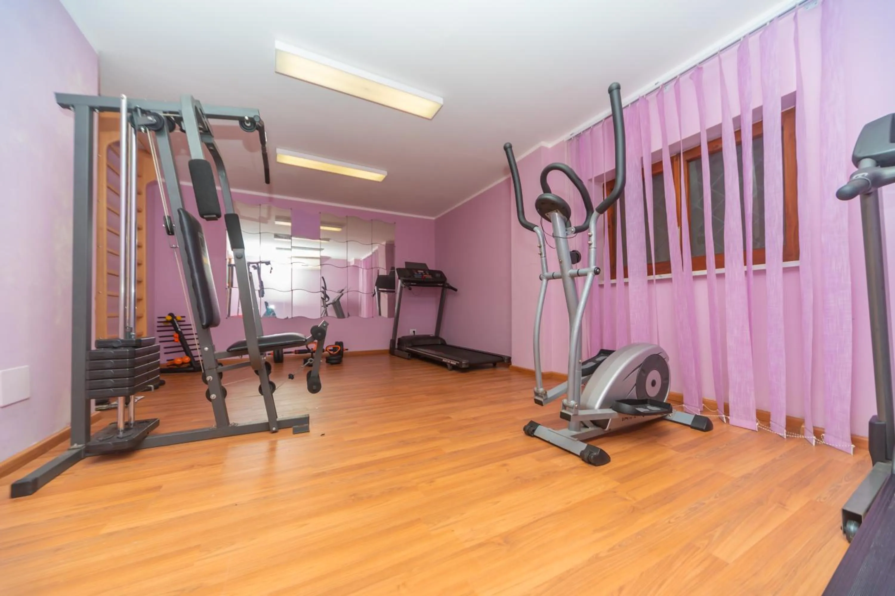 Fitness centre/facilities in Hotel America