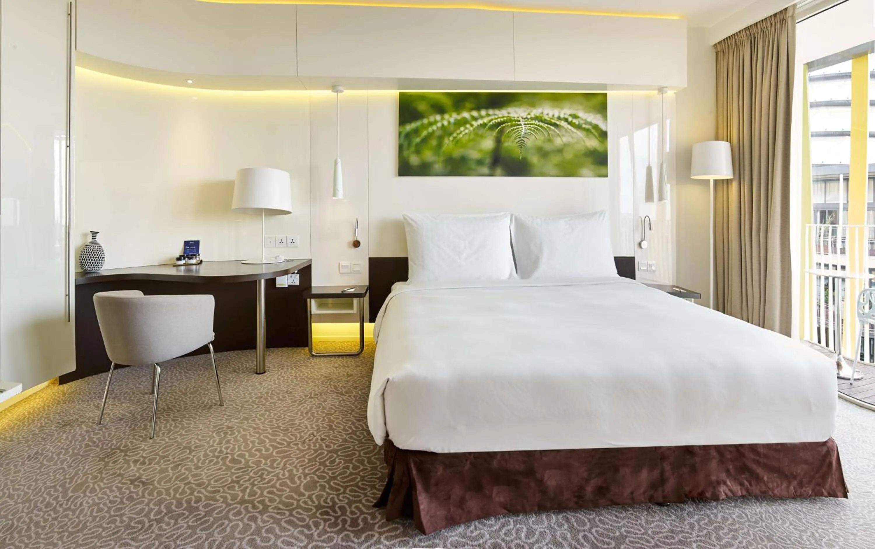 Bed in Radisson Blu Hotel & Convention Centre Kigali