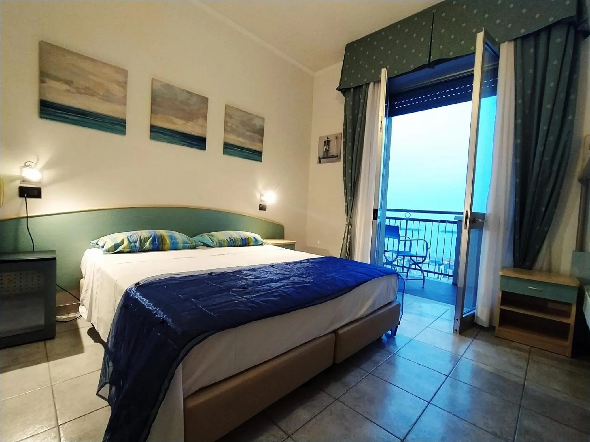 Bedroom, Bed in San Giorgio Savoia