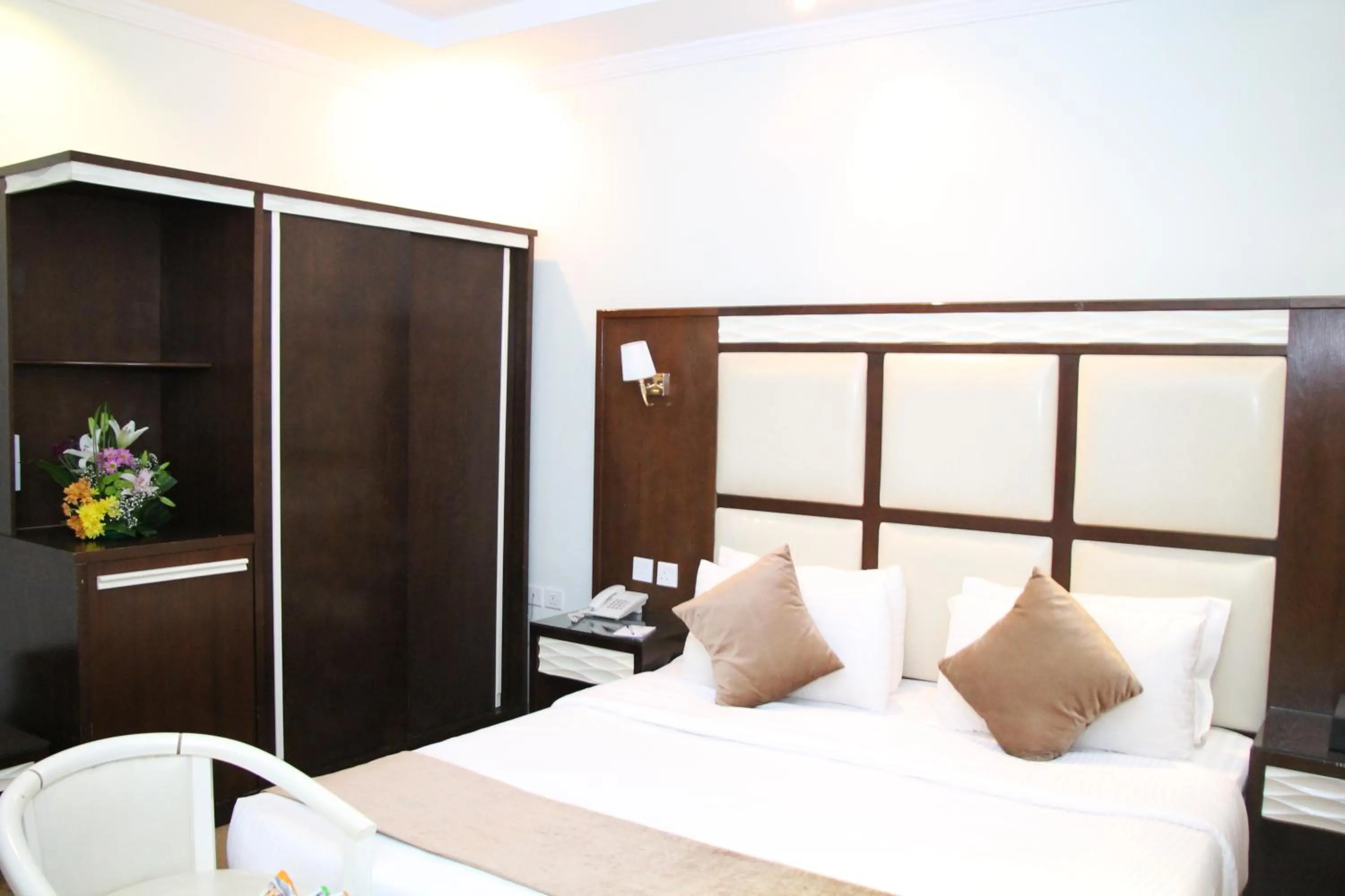 Bed in Al Muhaidb Residence Al Dowally