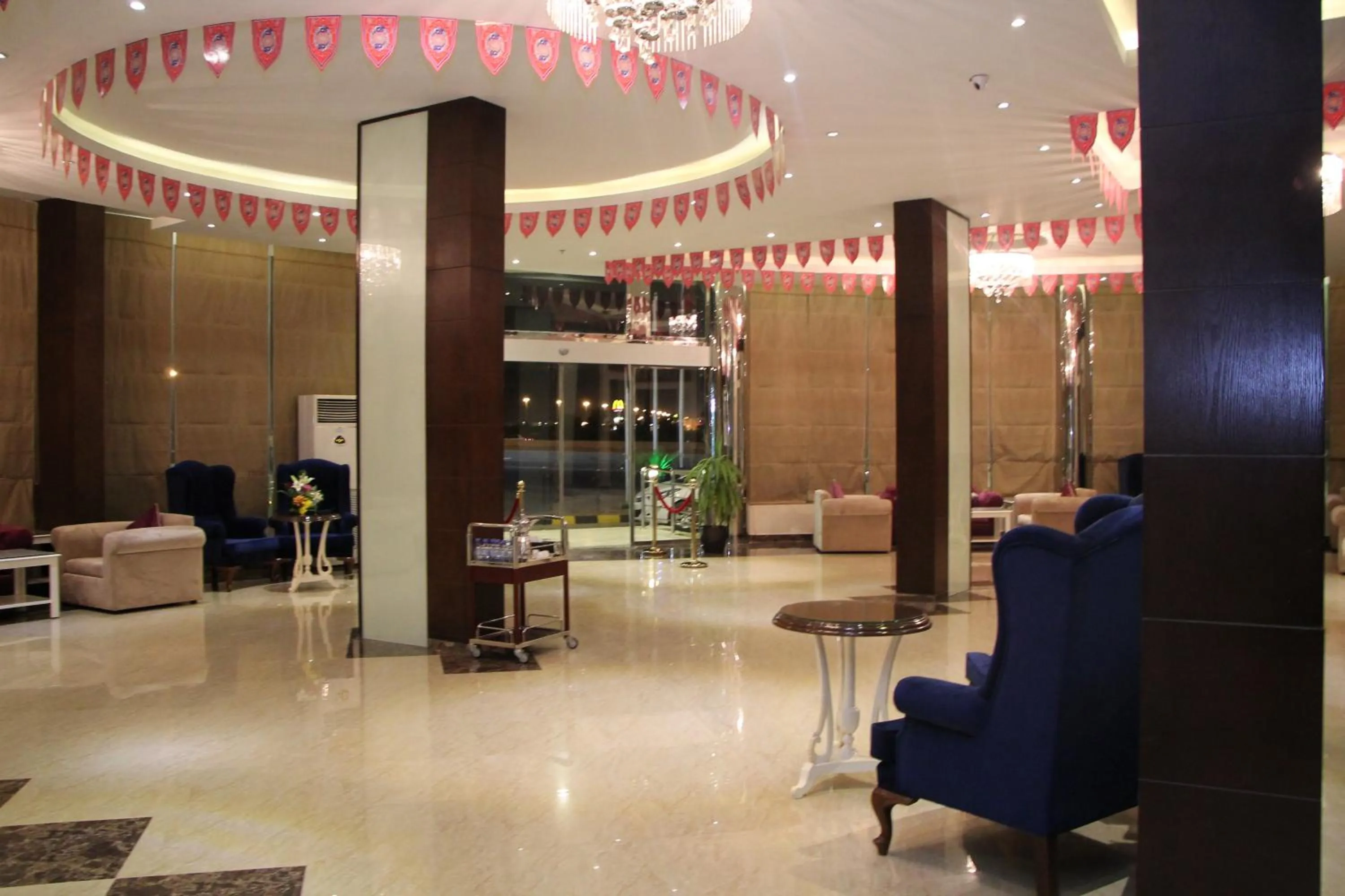 Lobby or reception in Al Muhaidb Residence Al Dowally