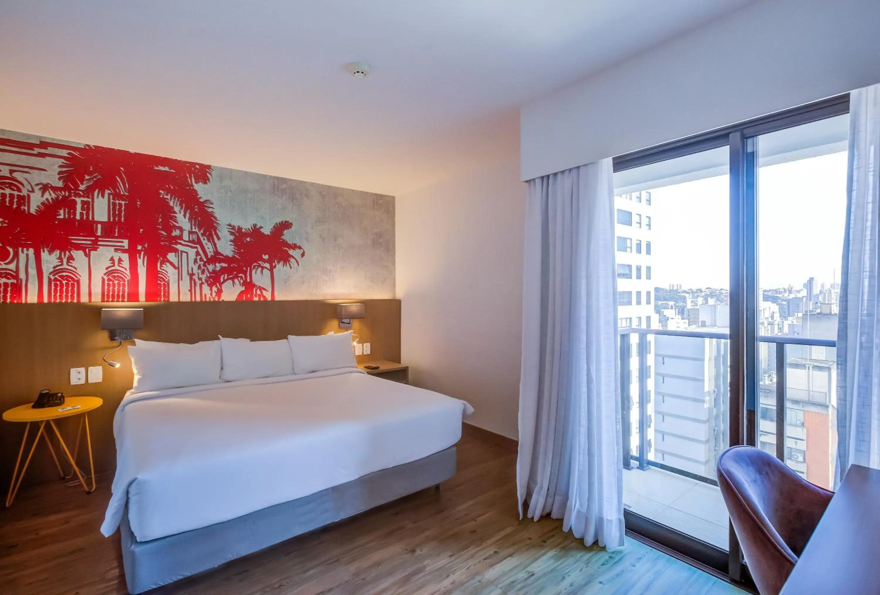 Bed in Radisson RED Campinas