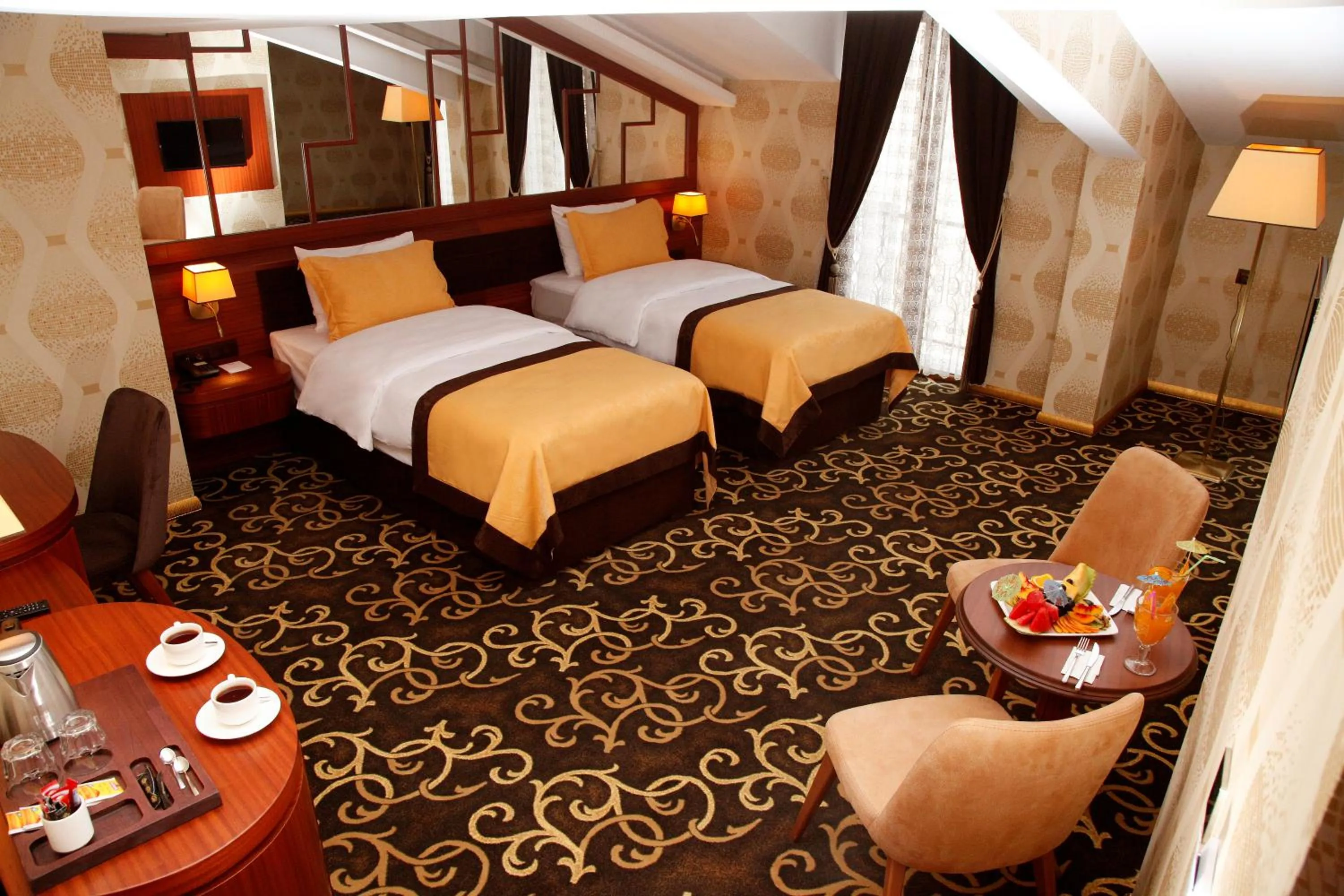 Photo of the whole room, Bed in Grand Vuslat