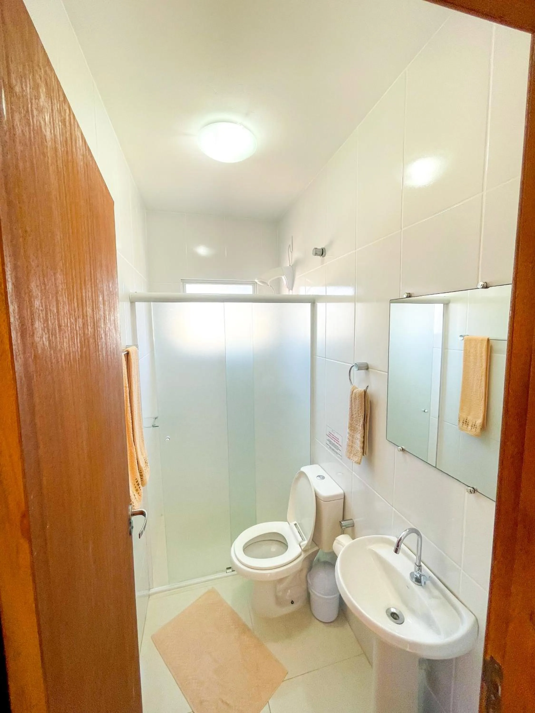 Shower in Pousada Gomes