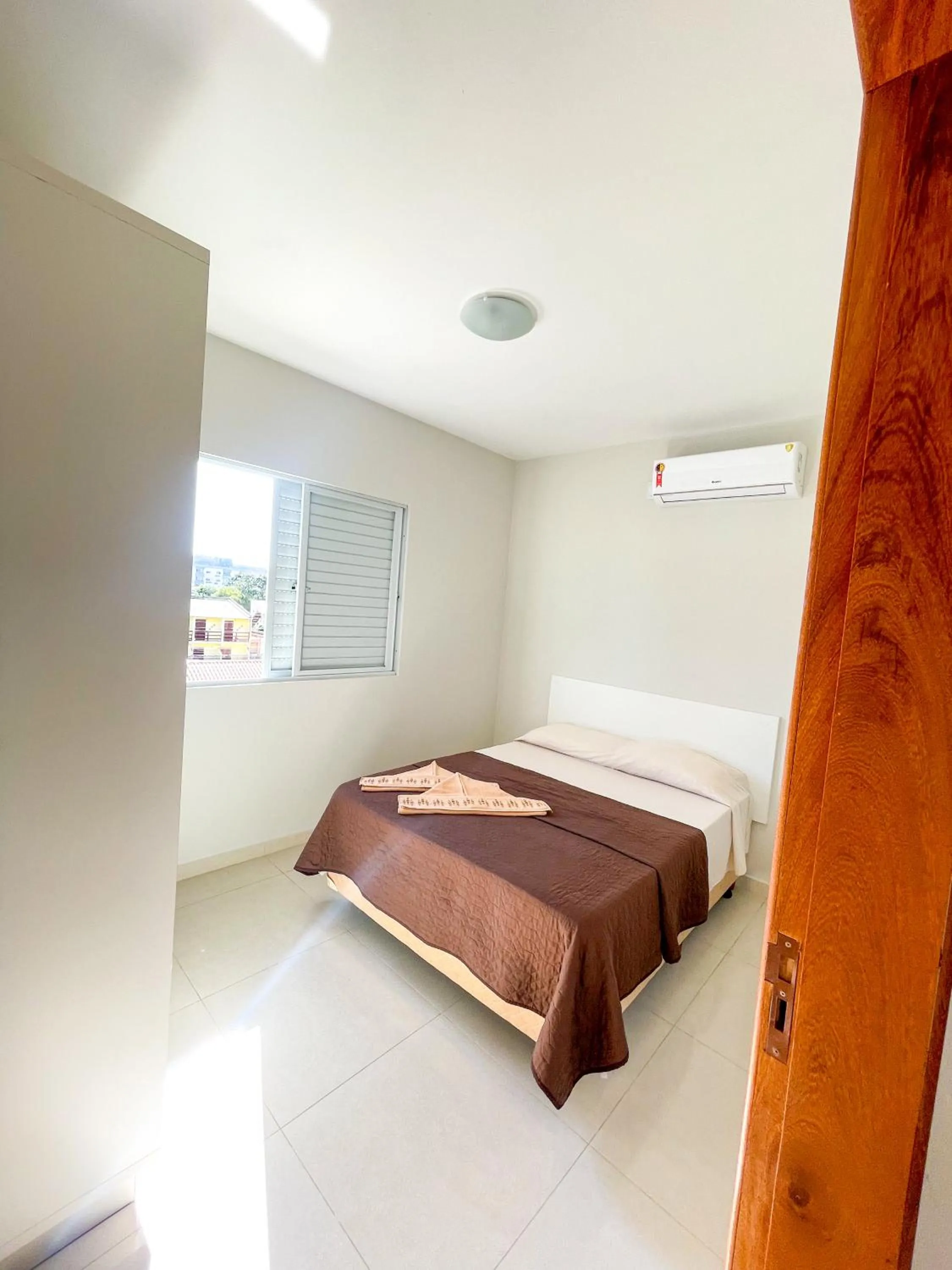 Bedroom, Bed in Pousada Gomes