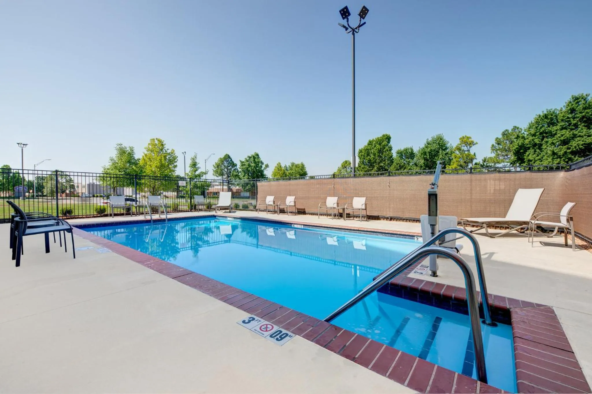 Swimming pool in Holiday Inn Express & Suites Moore by IHG