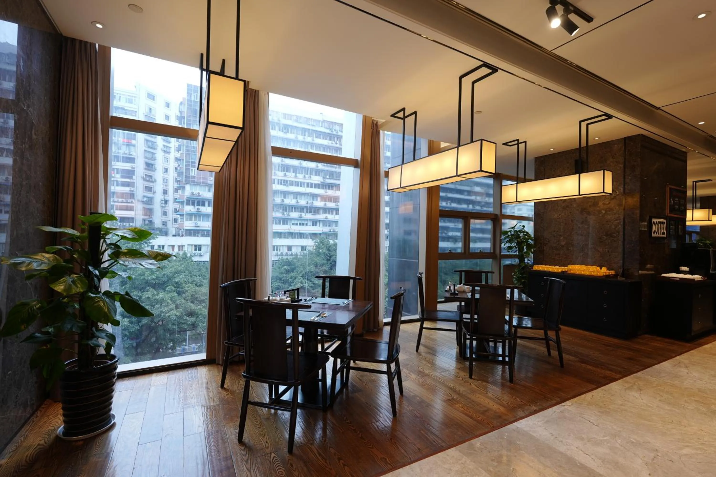 Restaurant/places to eat in DoubleTree by Hilton Chongqing - Nan'an