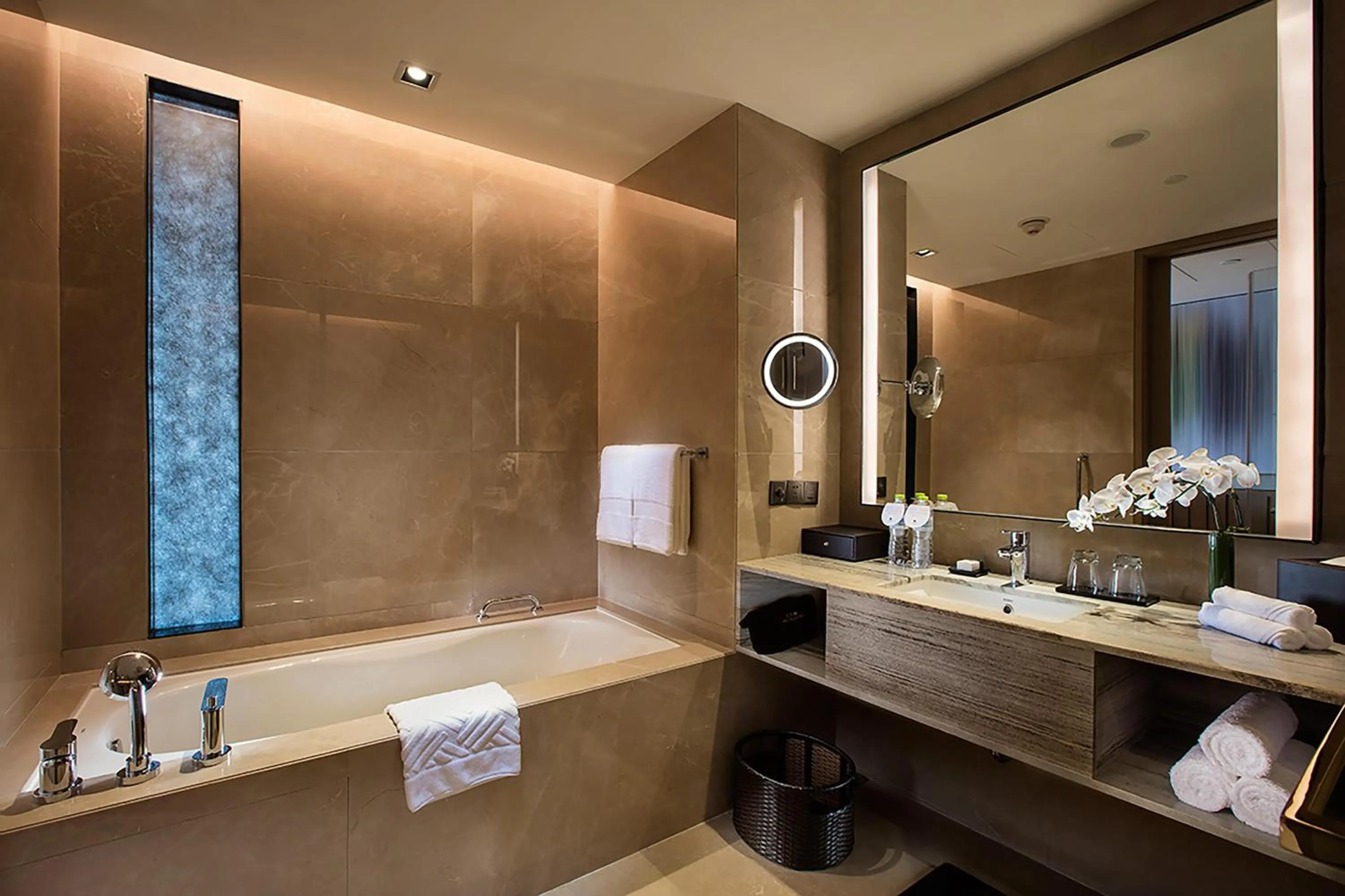 Bathroom in DoubleTree by Hilton Chongqing - Nan'an