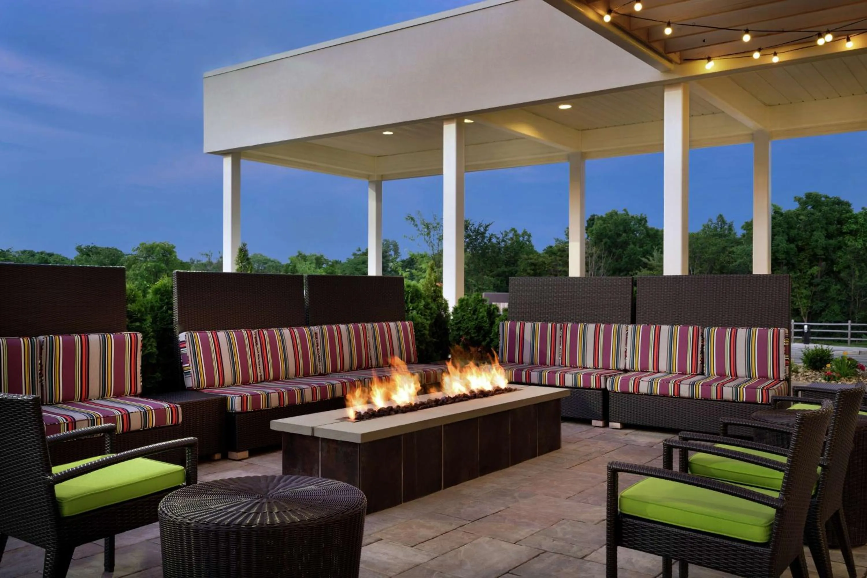 Inner courtyard view in Home2 Suites by Hilton Middletown