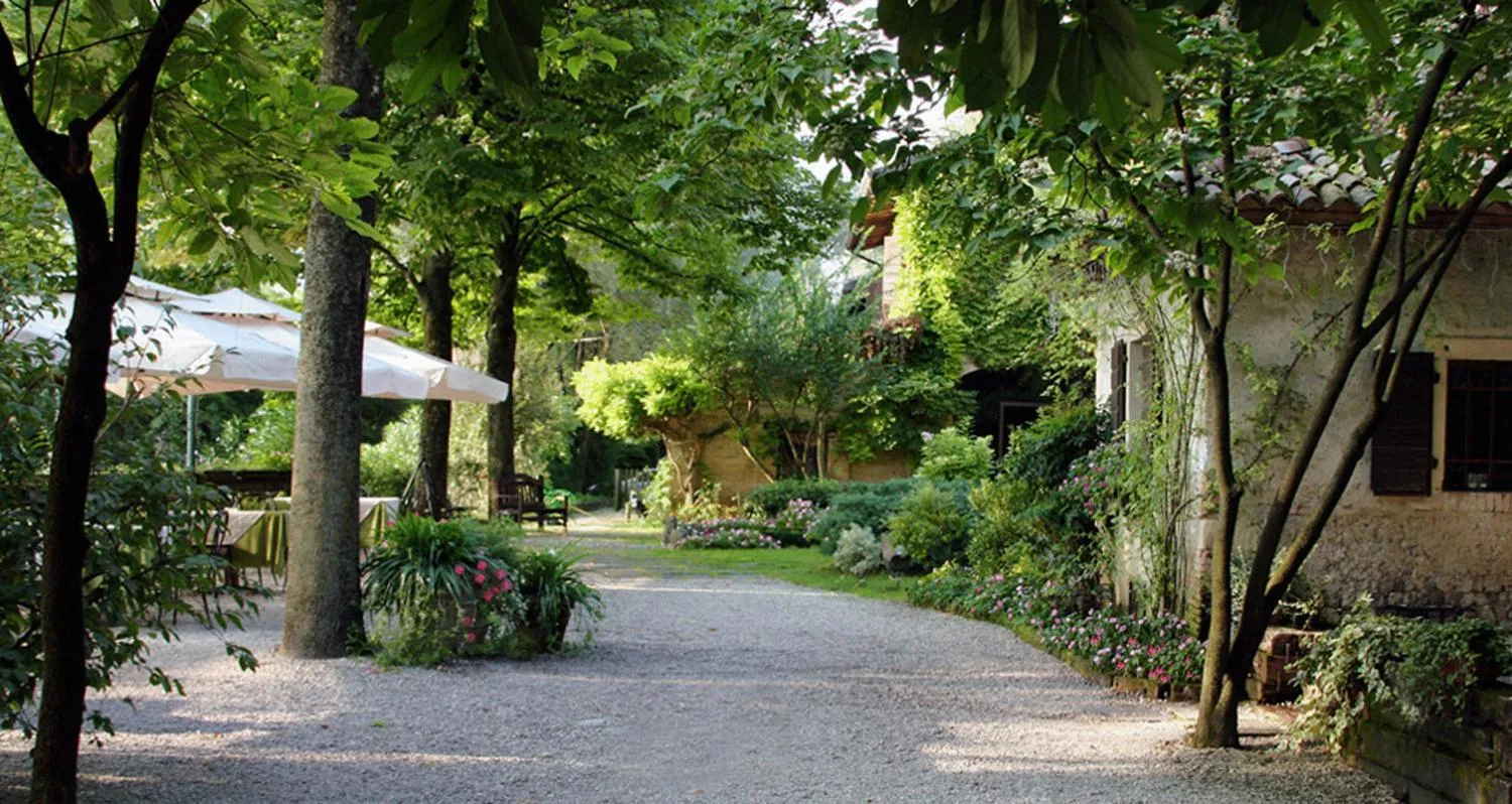 Garden in Hotel L'Ultimo Mulino
