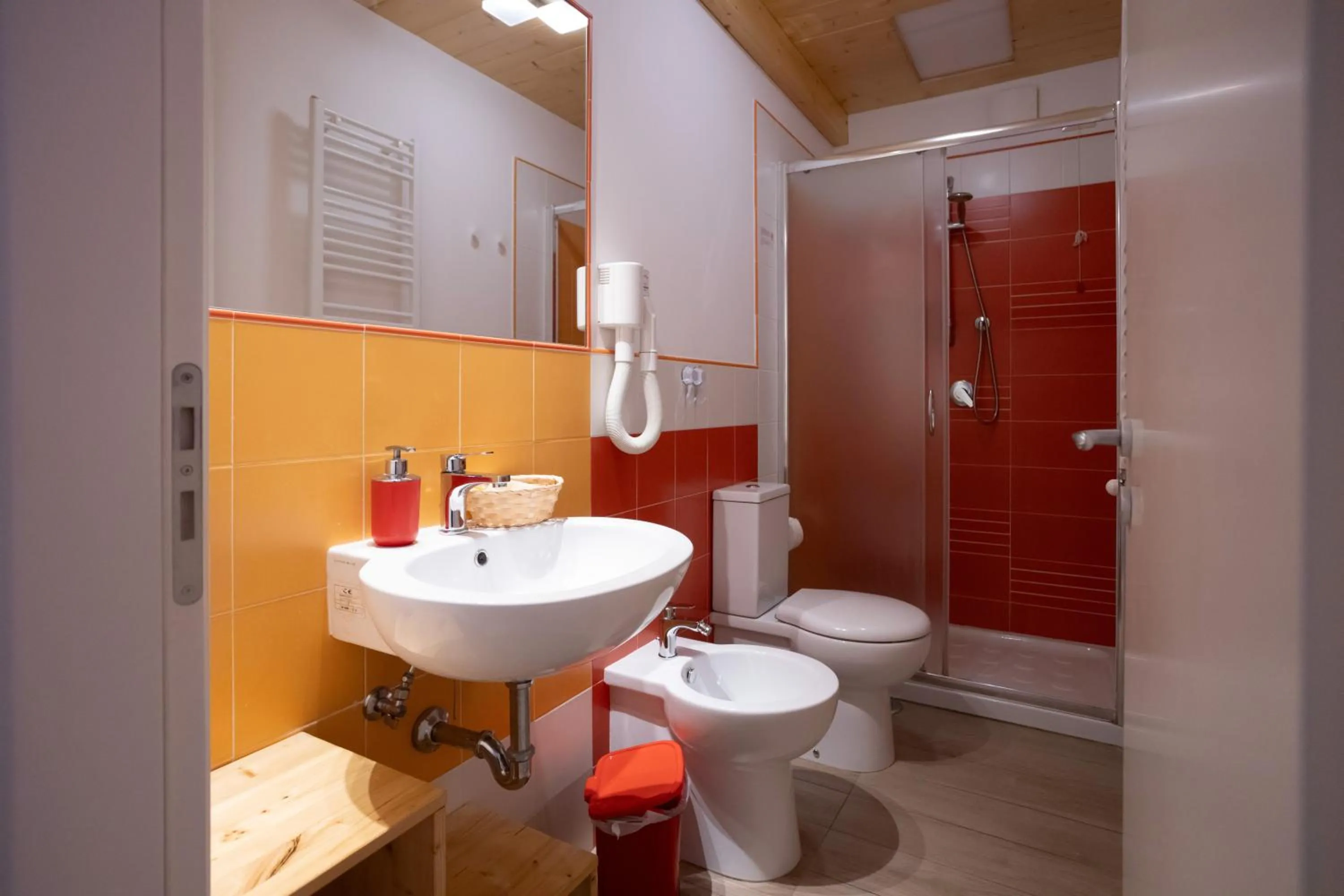 Shower in B&B In Natura