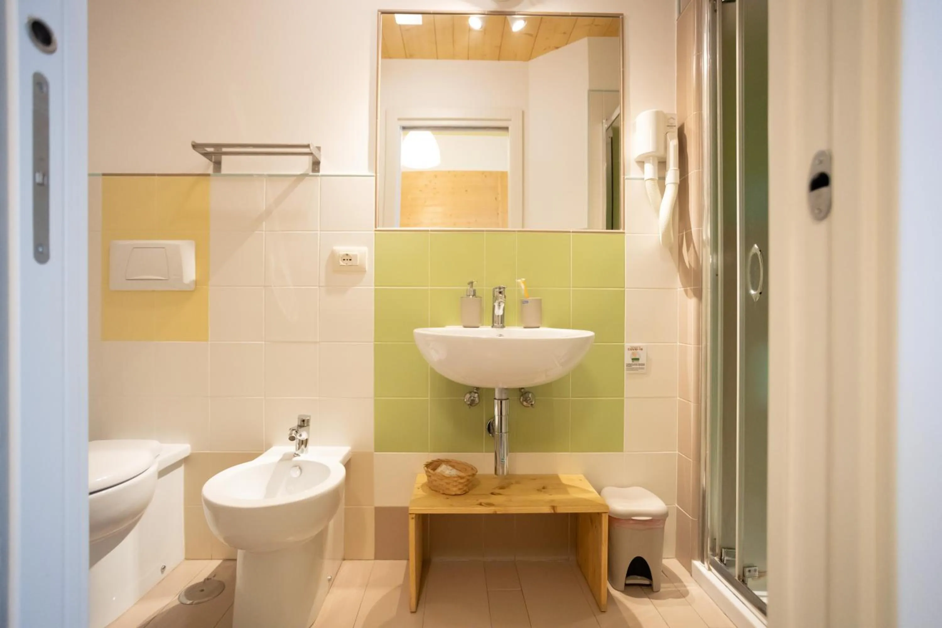 Shower in B&B In Natura