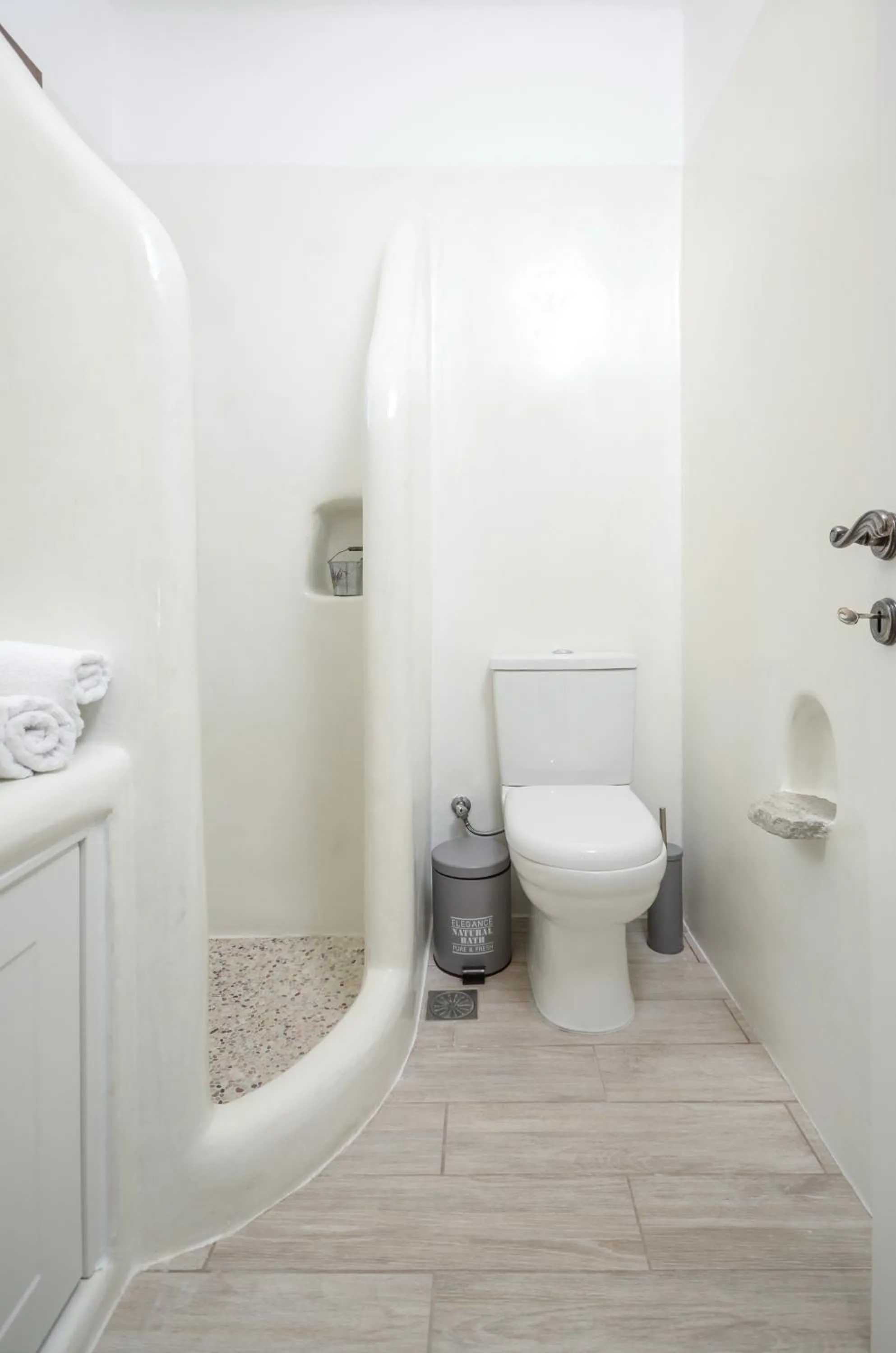 Shower in Villa Kastraki