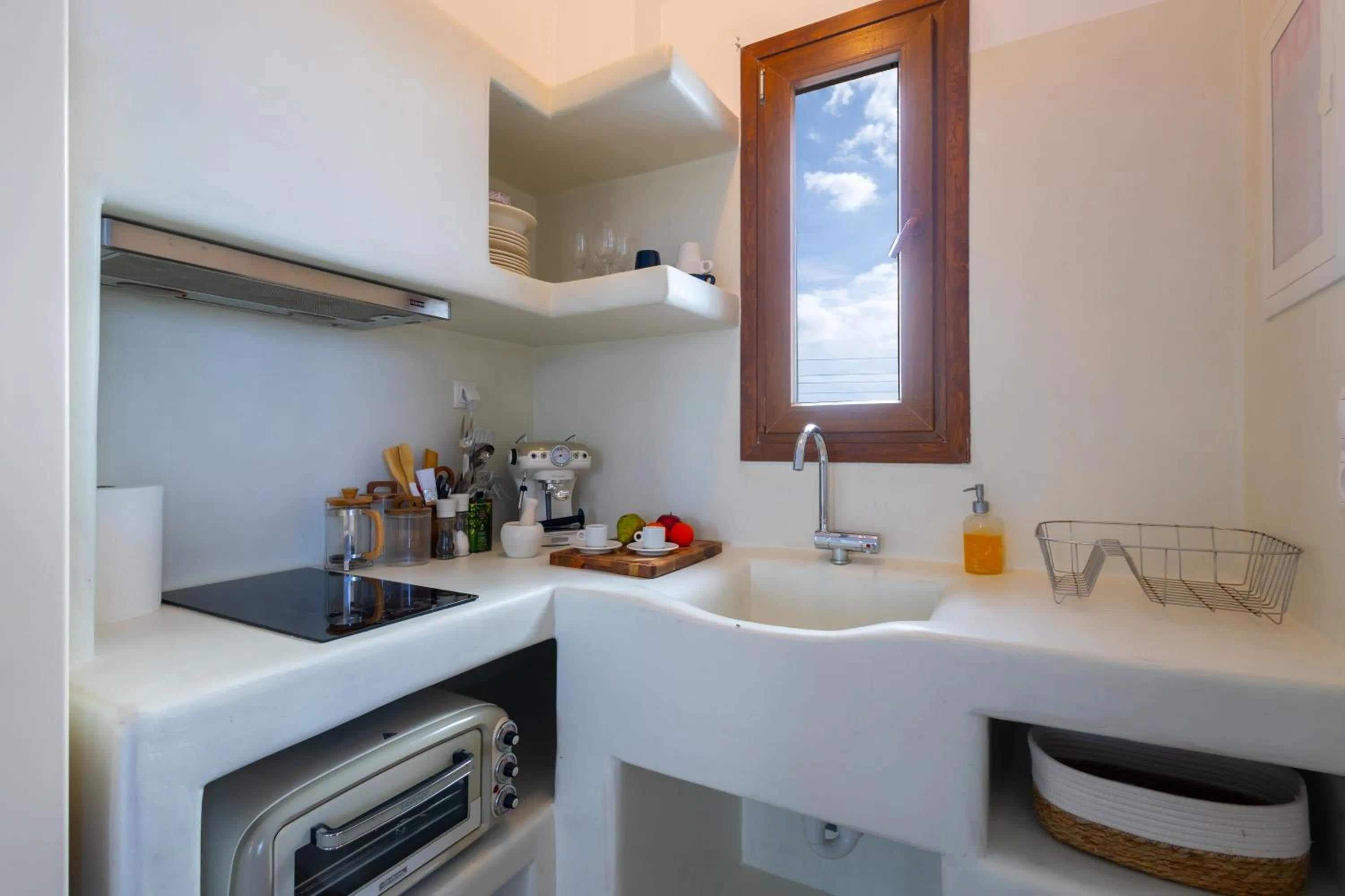 Kitchen or kitchenette in Villa Kastraki