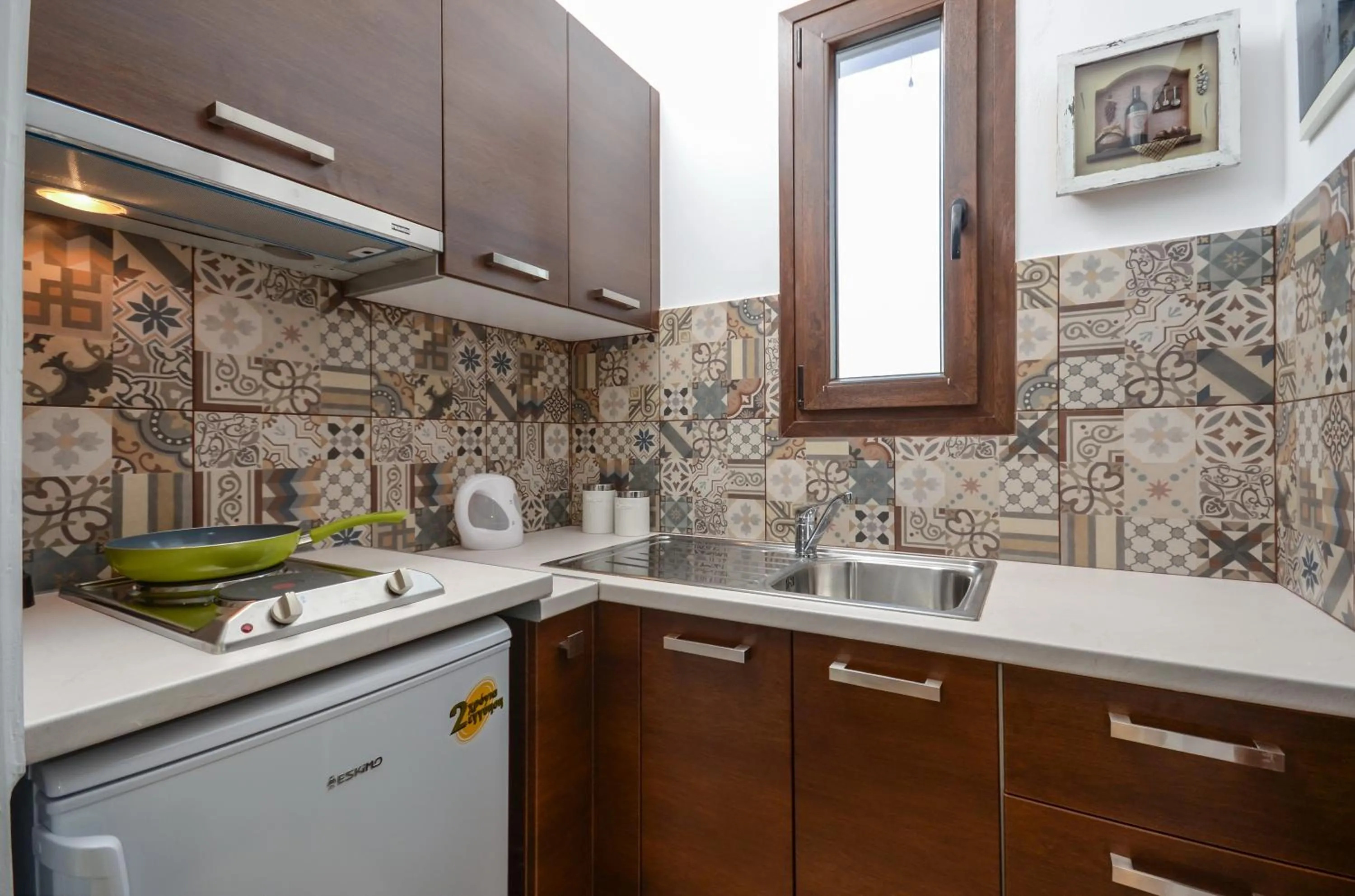 Kitchen or kitchenette in Villa Kastraki