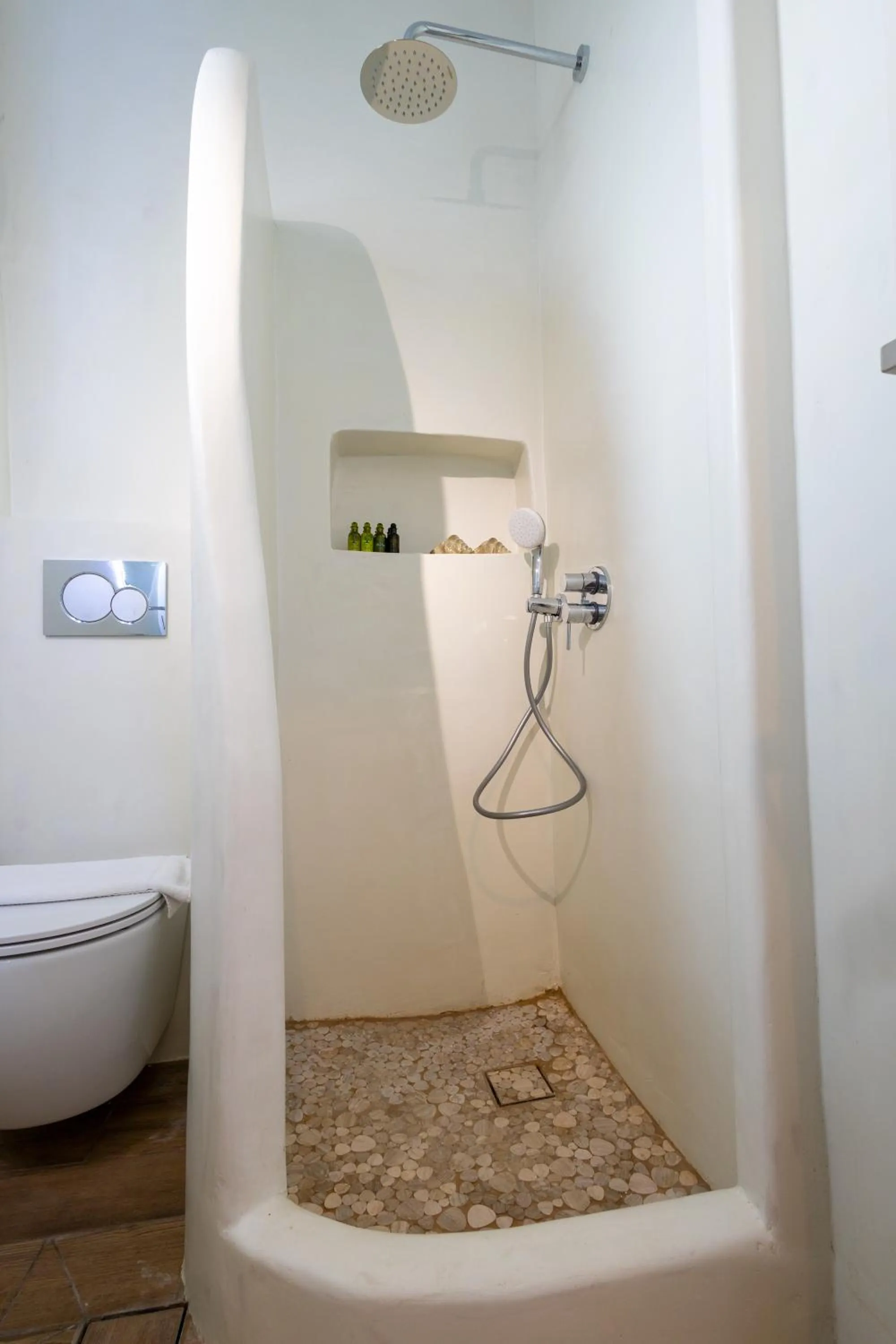 Shower in Villa Kastraki
