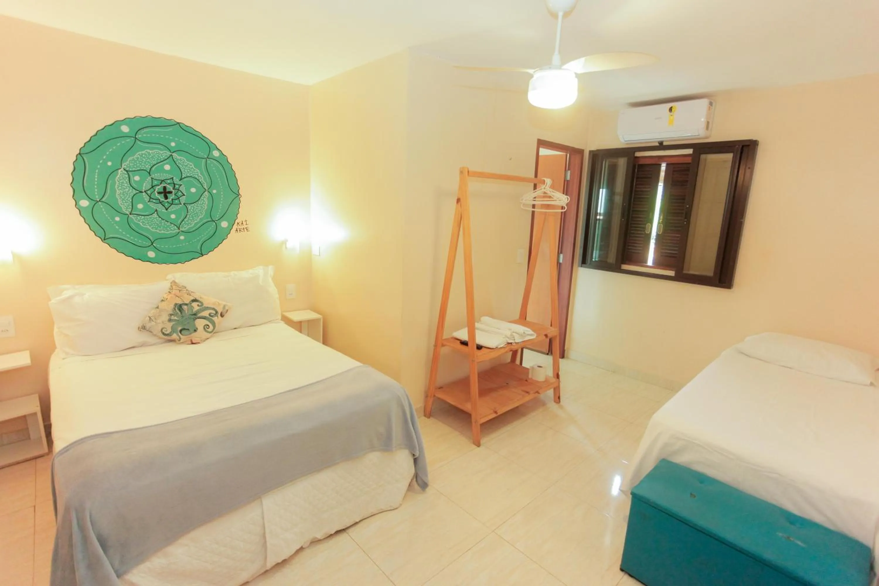 Photo of the whole room, Bed in Ubatuba Ecologic Pousada