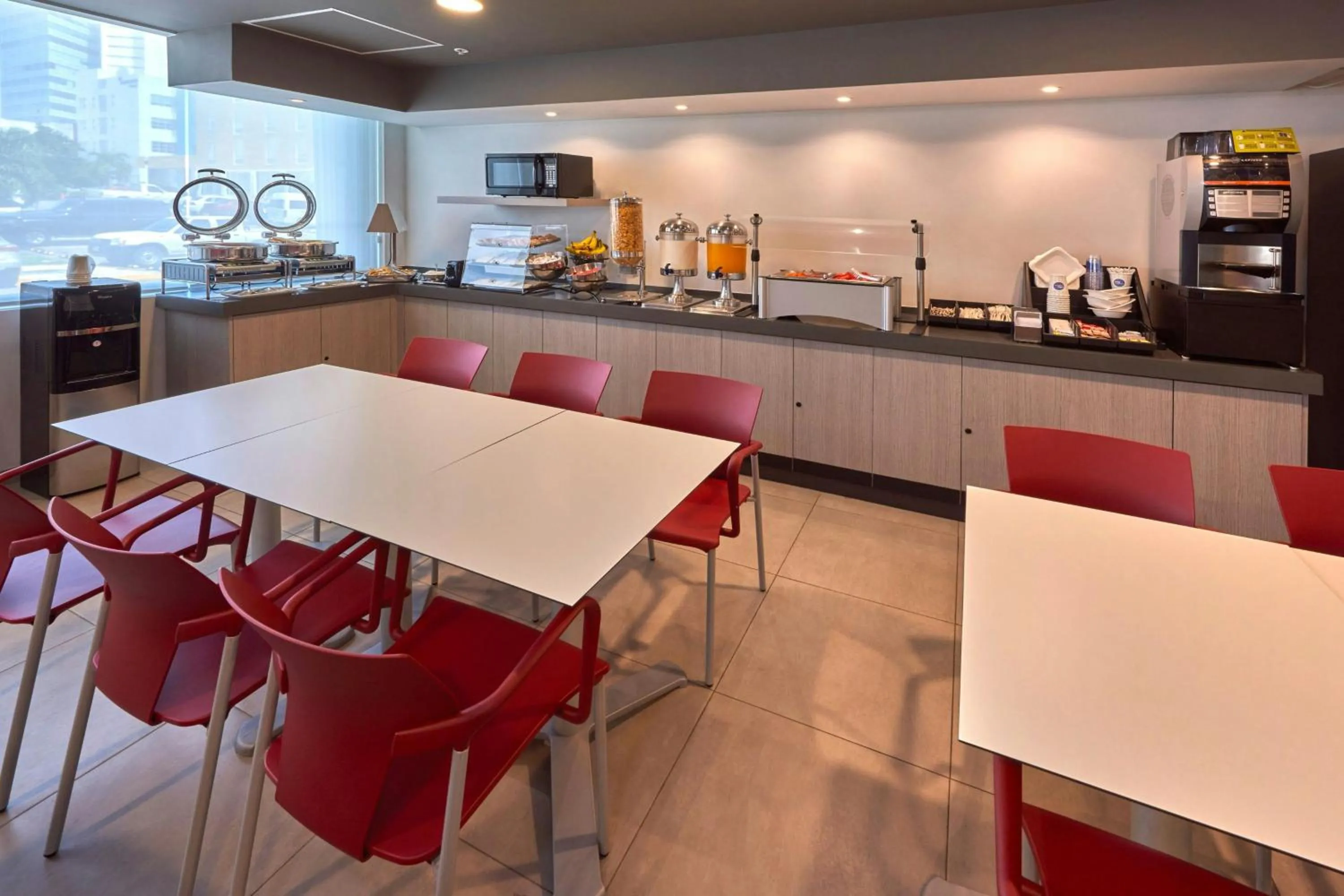 Breakfast in City Express Junior by Marriott Toluca Zona Industrial