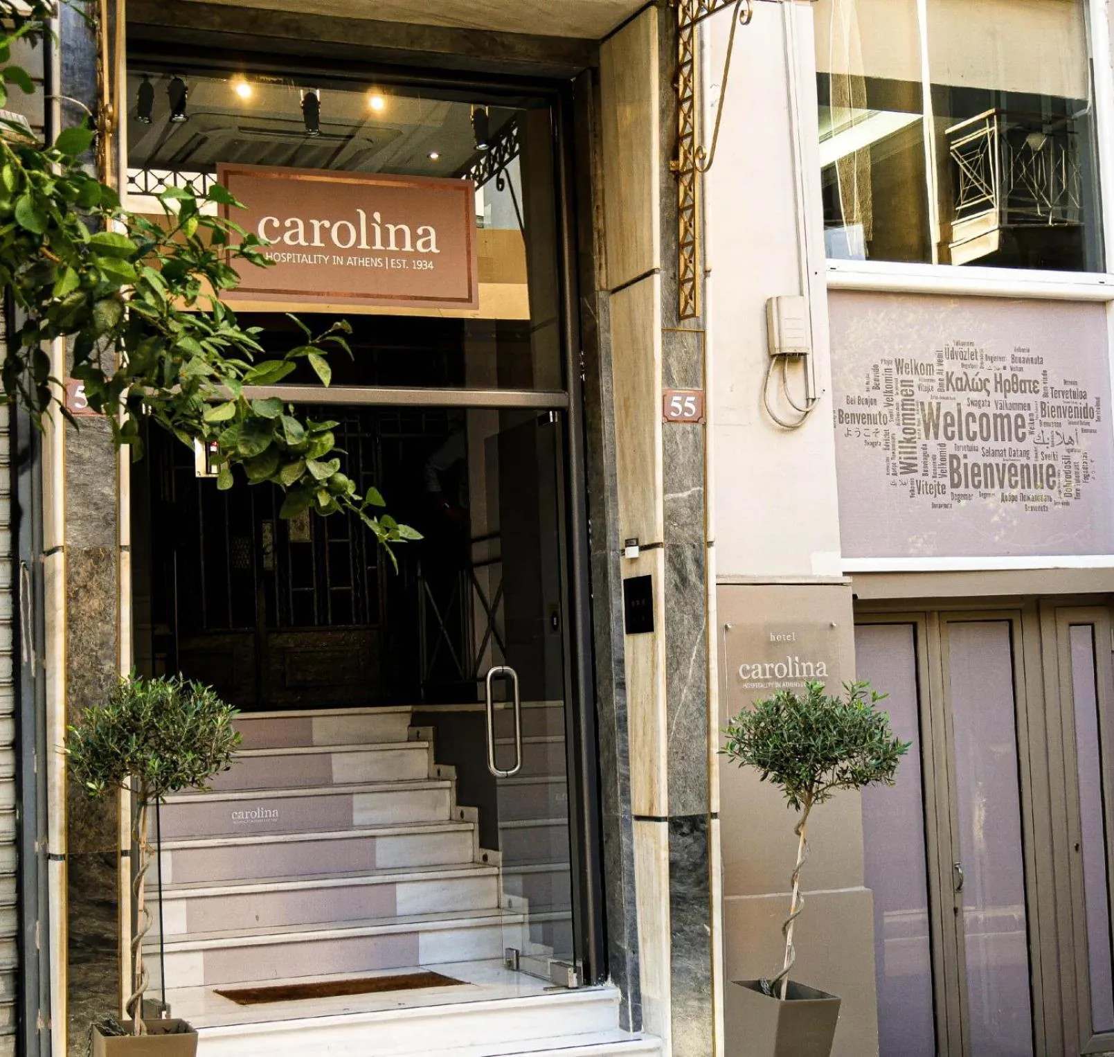 Facade/entrance in Carolina Hotel since 1934