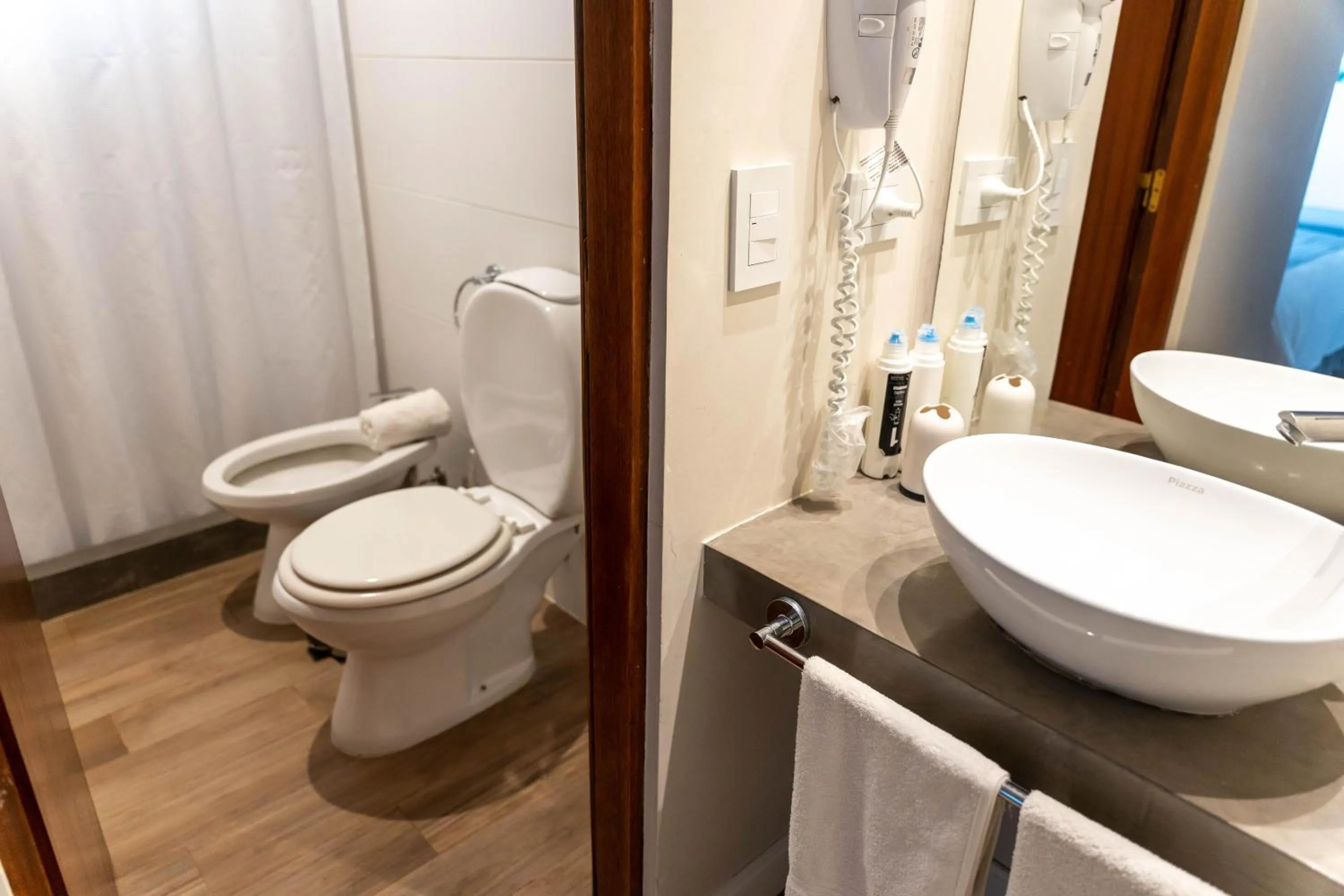 Bathroom in O2 Hotel Valeria del Mar