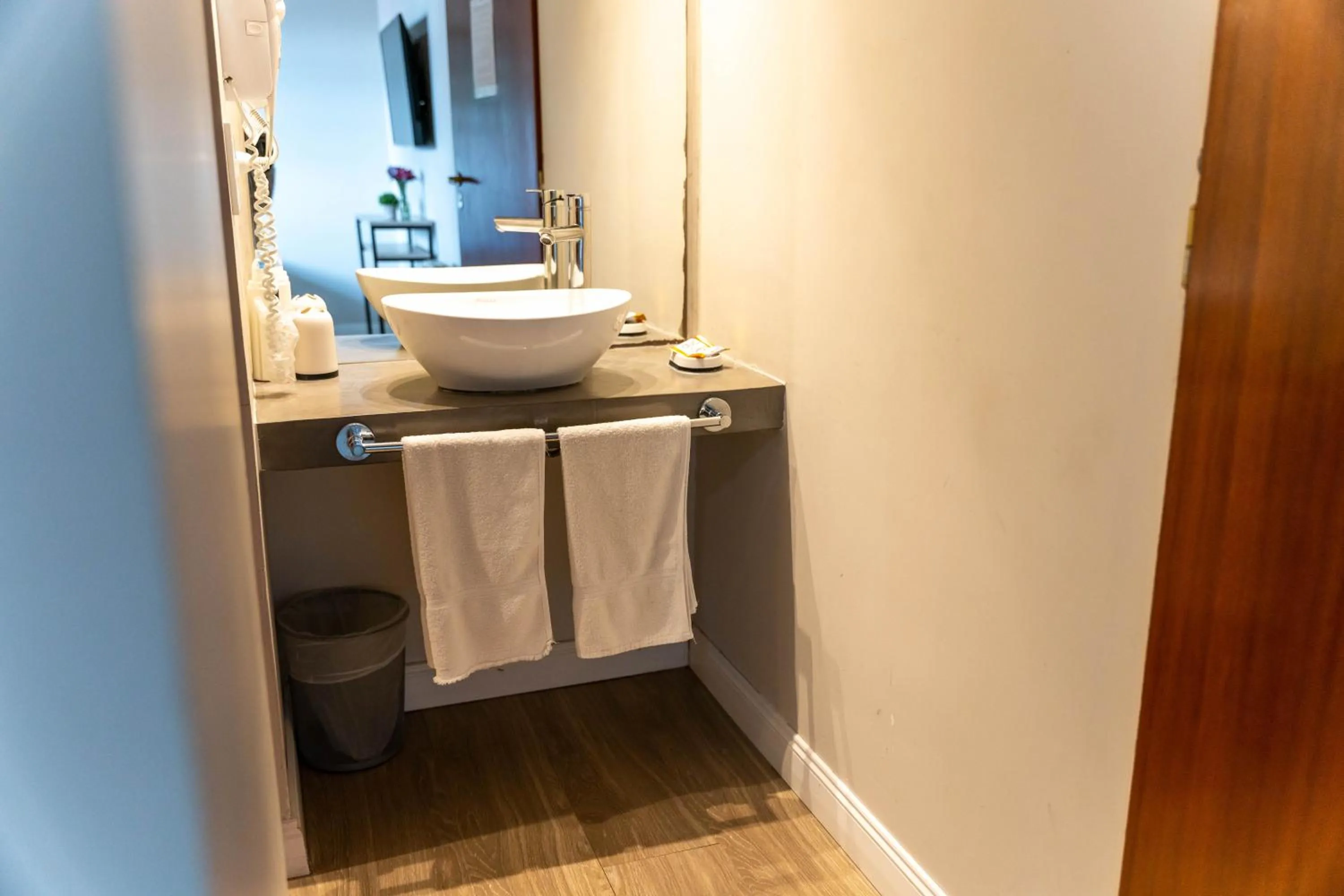 Bathroom in O2 Hotel Valeria del Mar