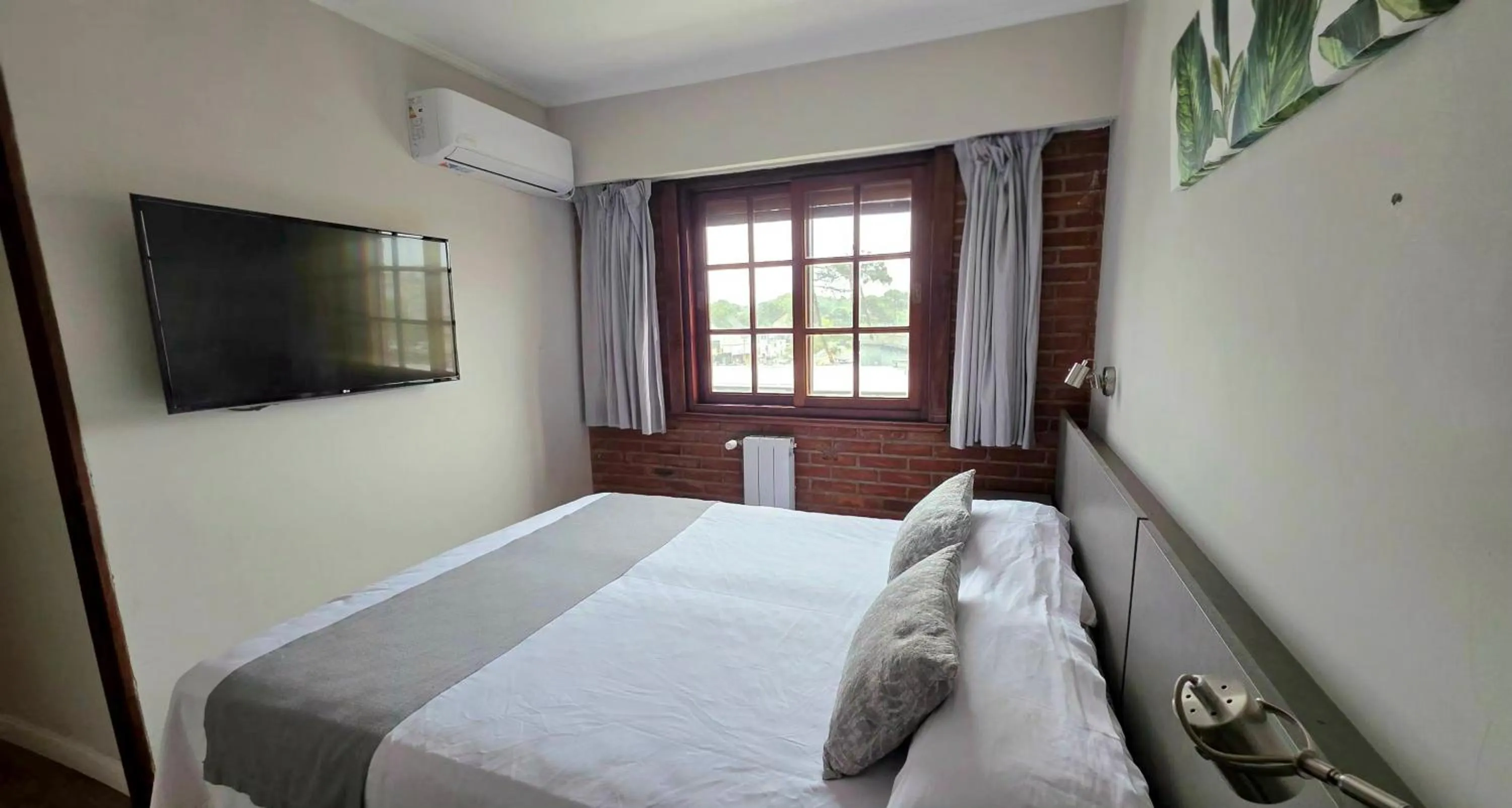 Bed in O2 Hotel Valeria del Mar