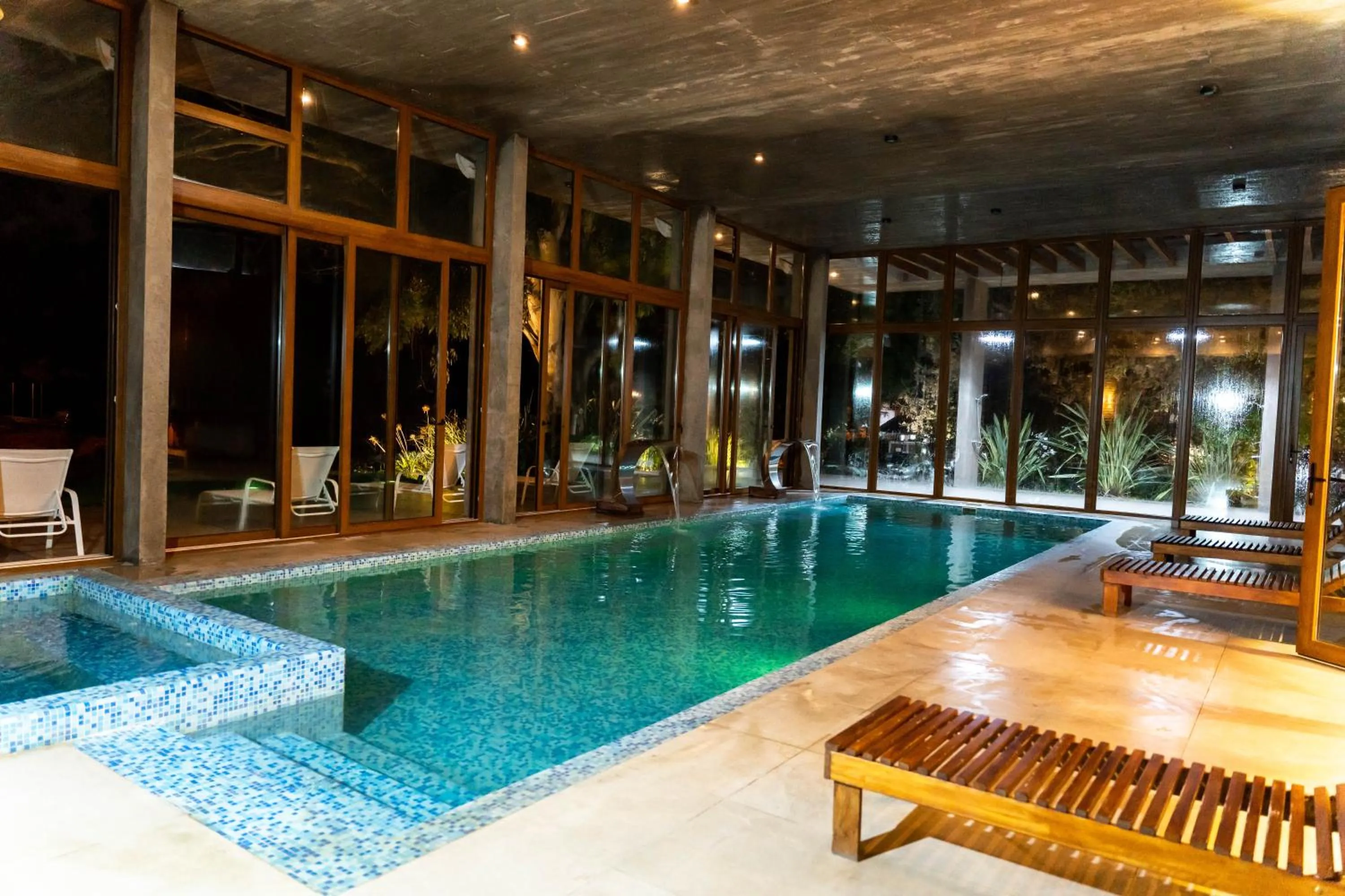 Swimming pool in O2 Hotel Valeria del Mar