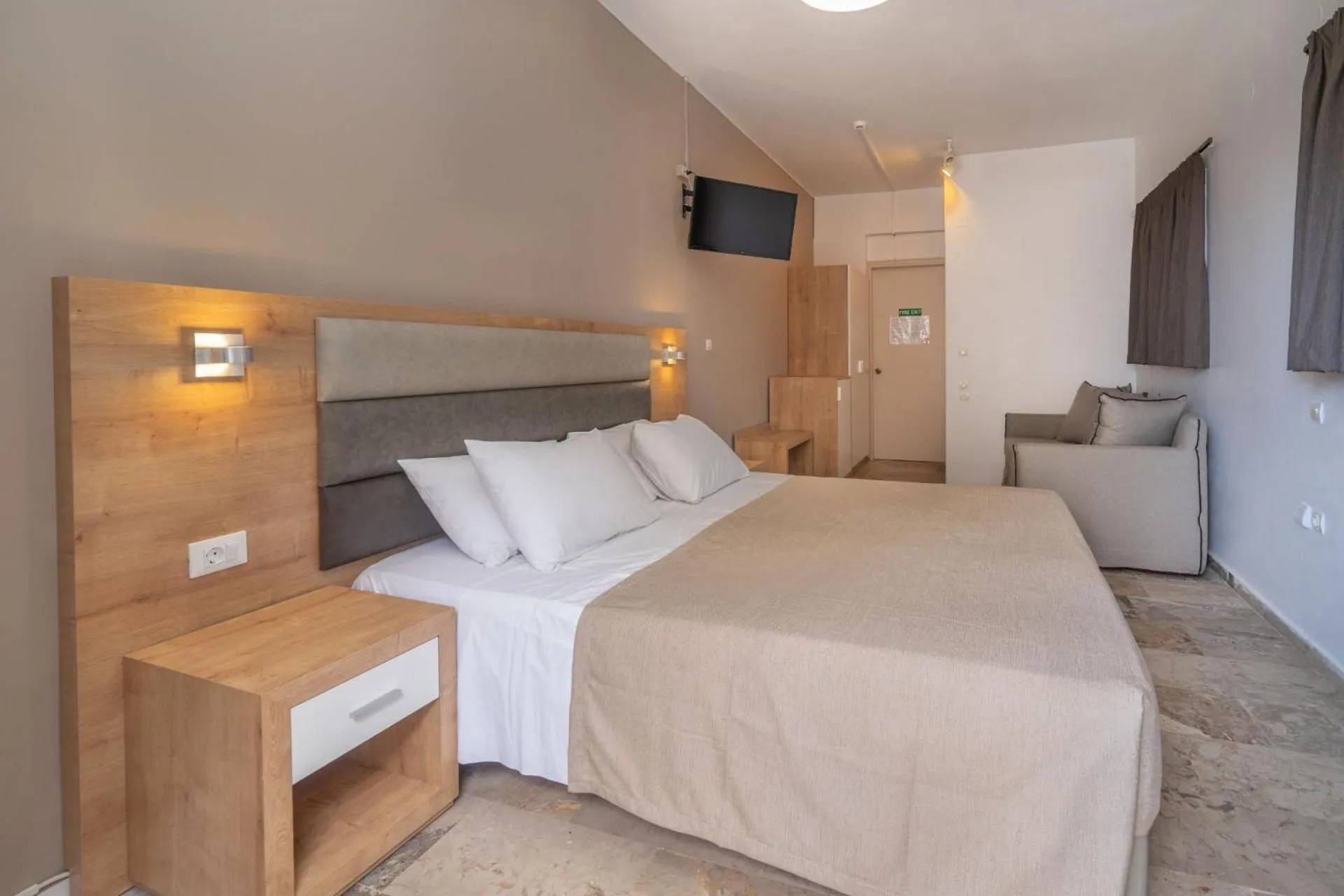 Karavados Beach Hotel