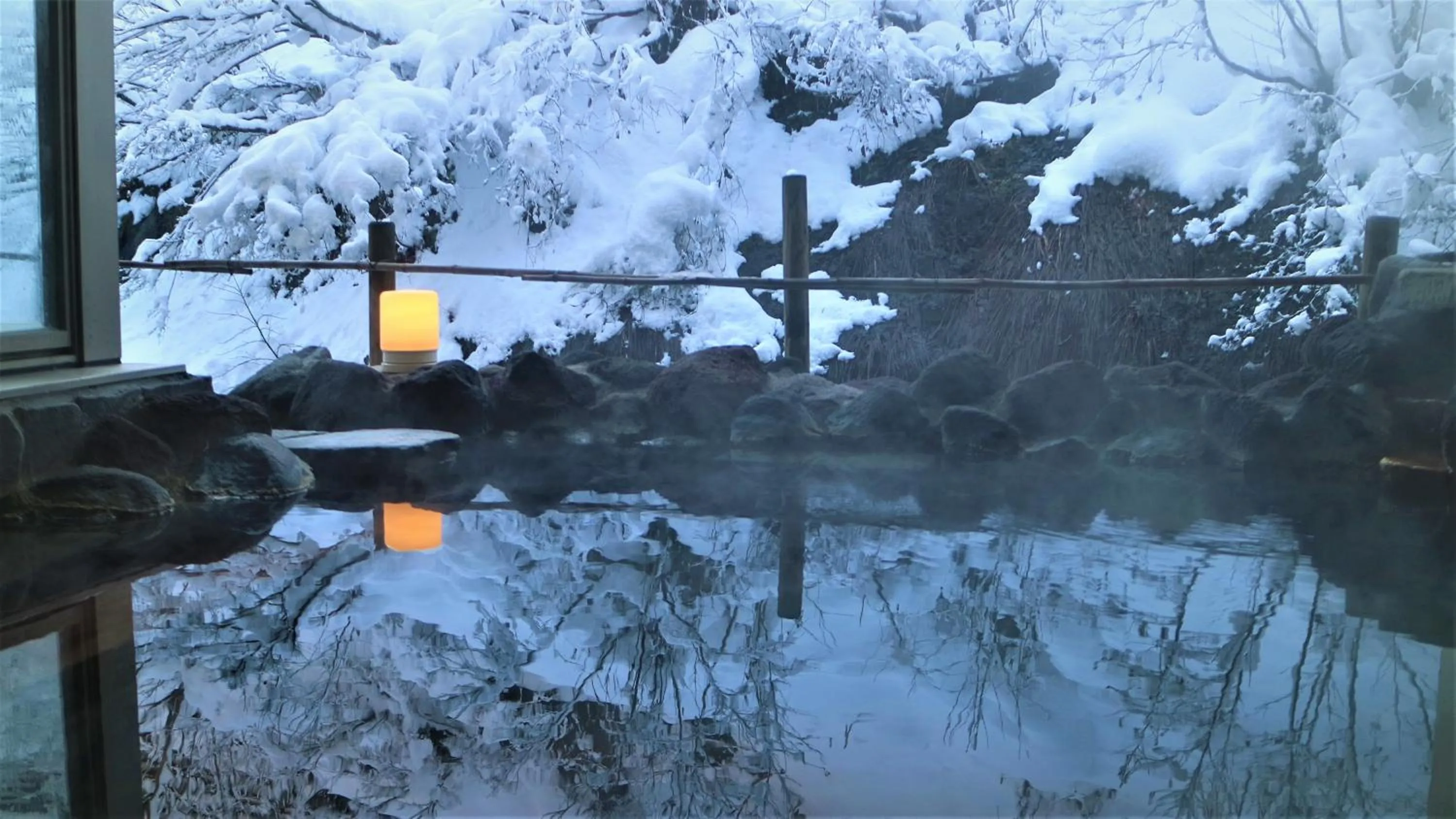 Open Air Bath in Sake Hotel Tamakiya