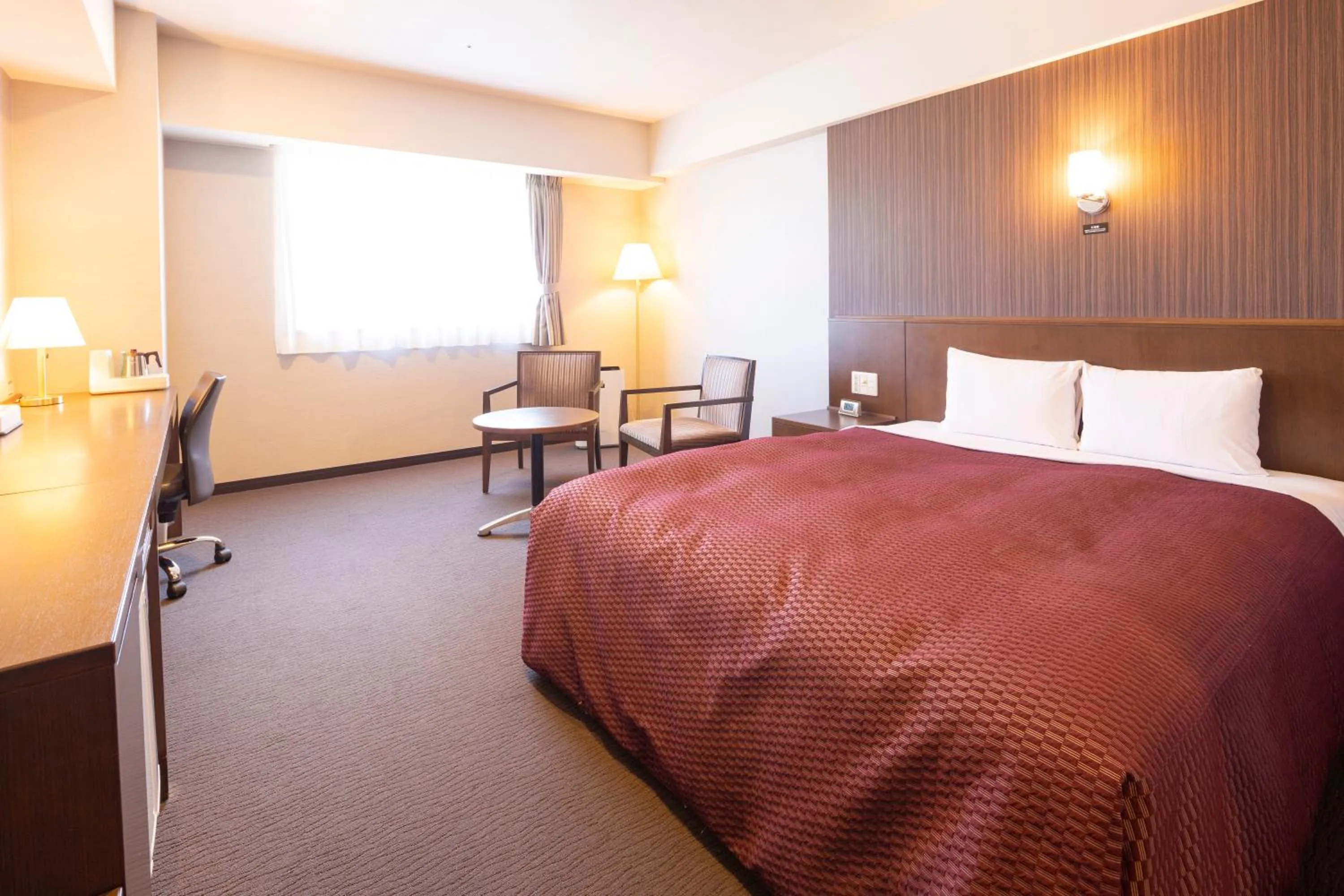 Bed in Castle Inn Toyokawa