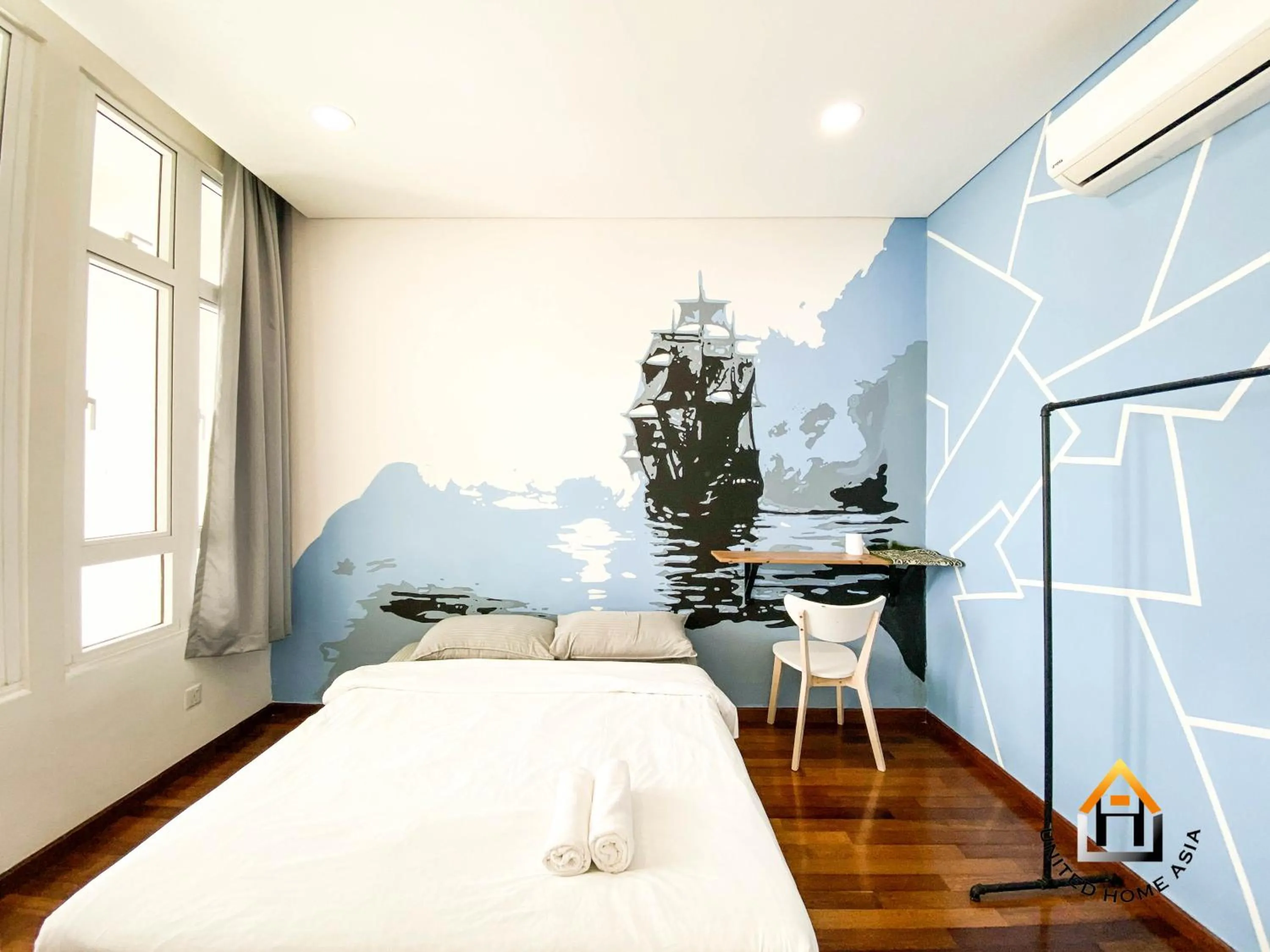 Bedroom, Bed in Holi 1Medini Themed Suites