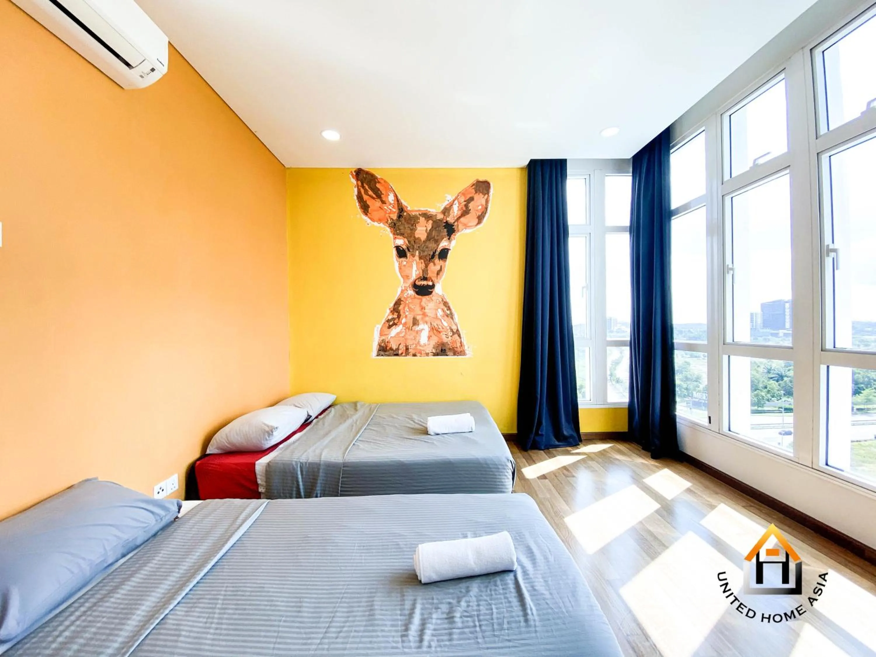 Photo of the whole room, Bed in Holi 1Medini Themed Suites