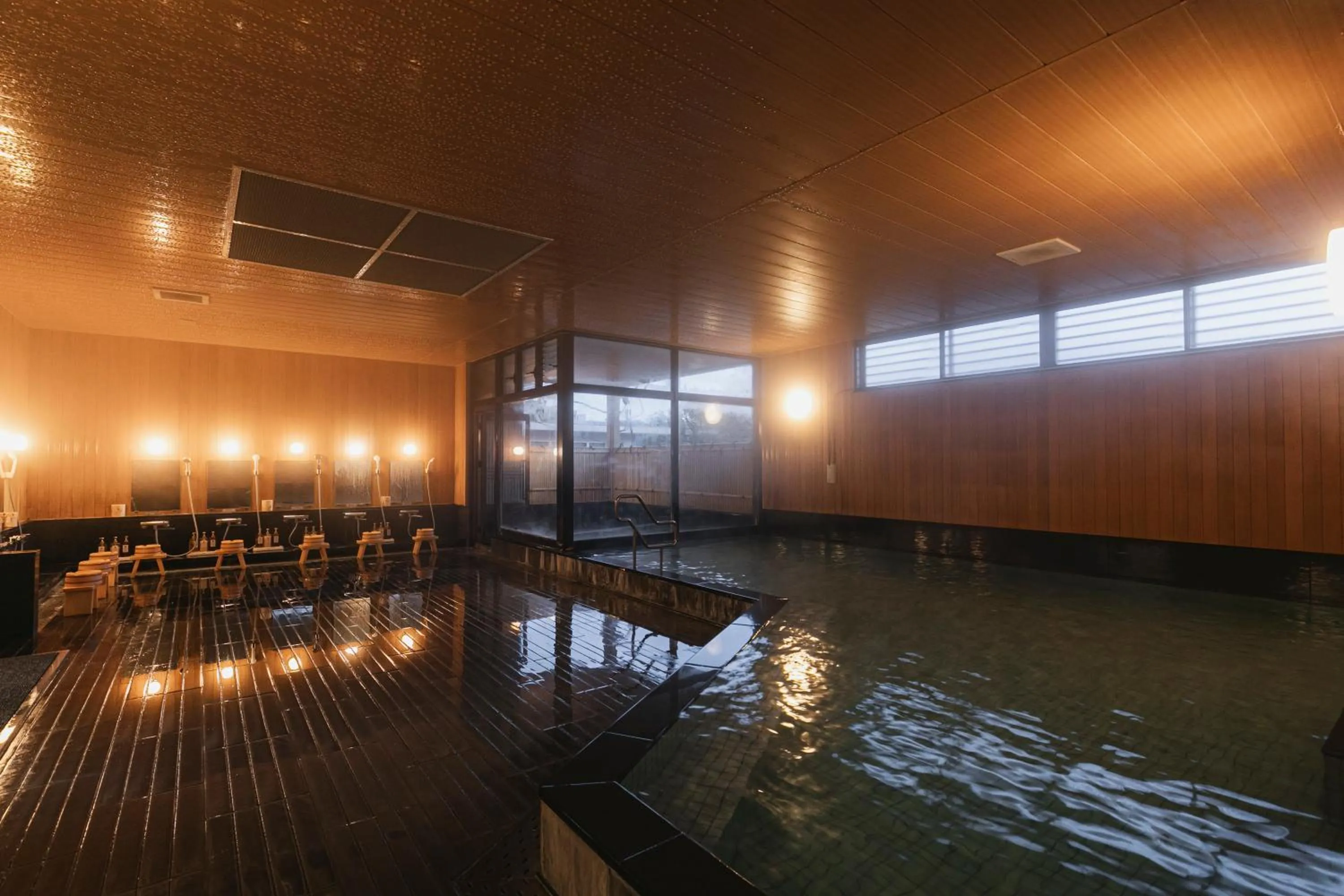 Hot Spring Bath in Ureshino Motoyu