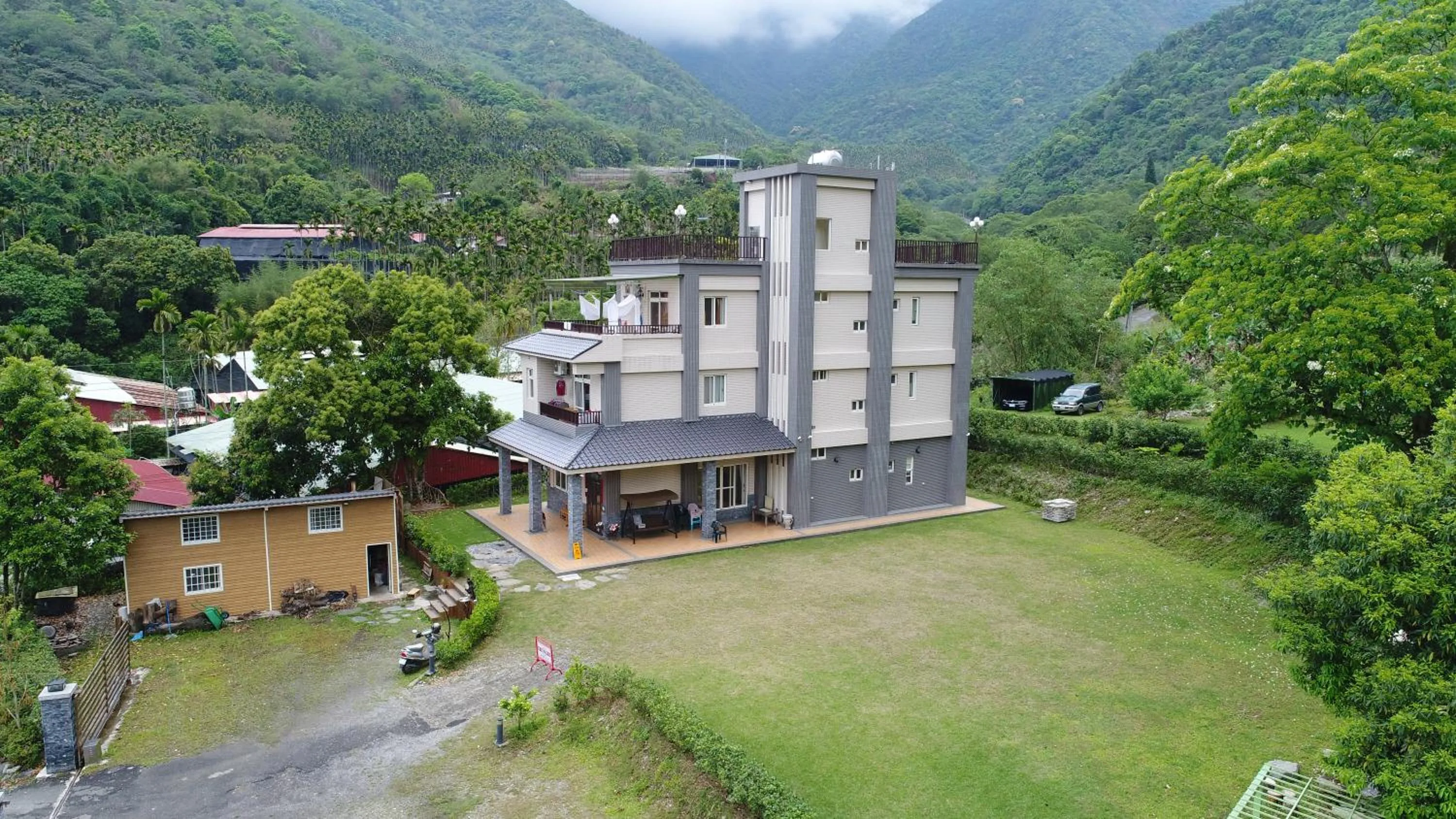 Fully B&B