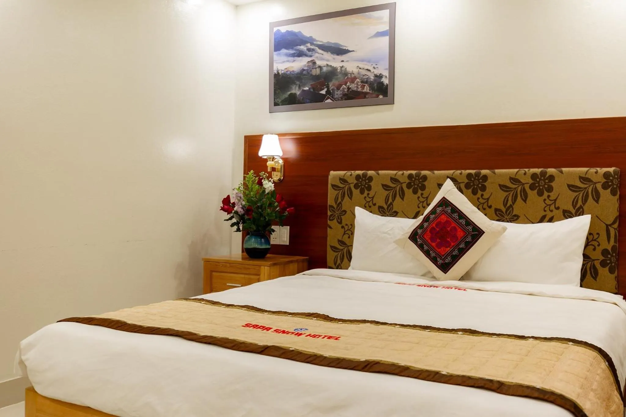 Bed in Sapa Snow Hotel