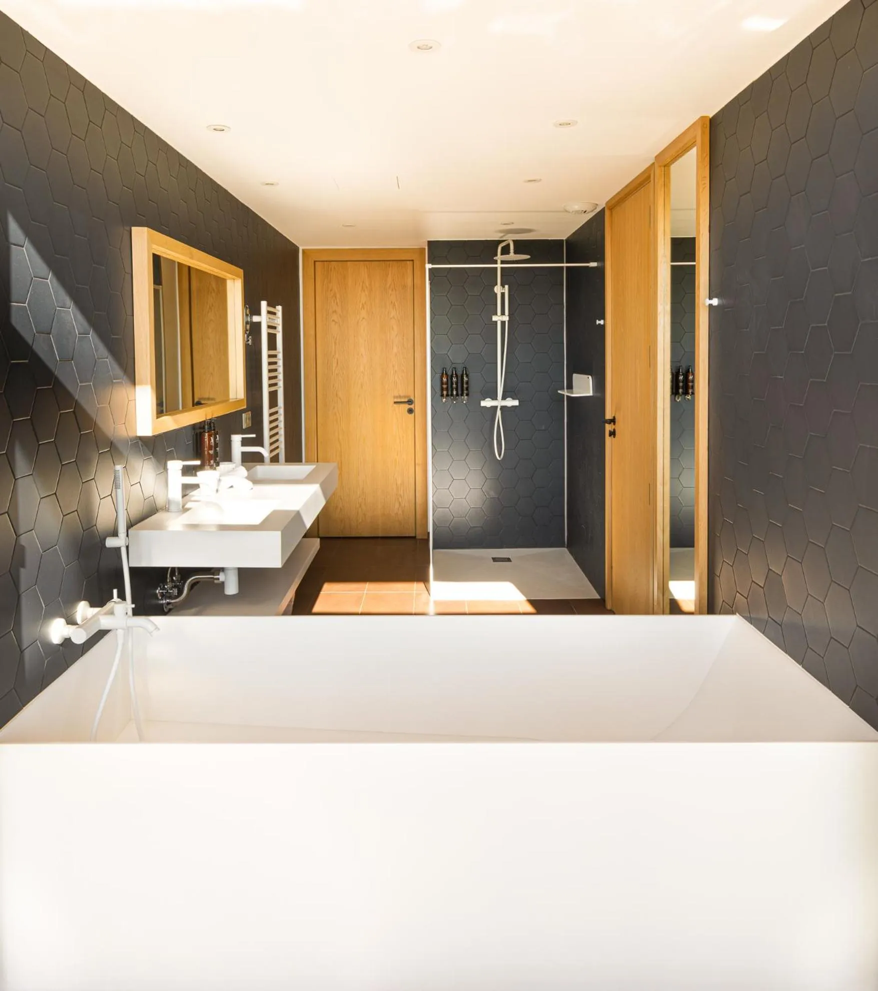 Shower in Hôtel & Spa Version Maquis Citadelle