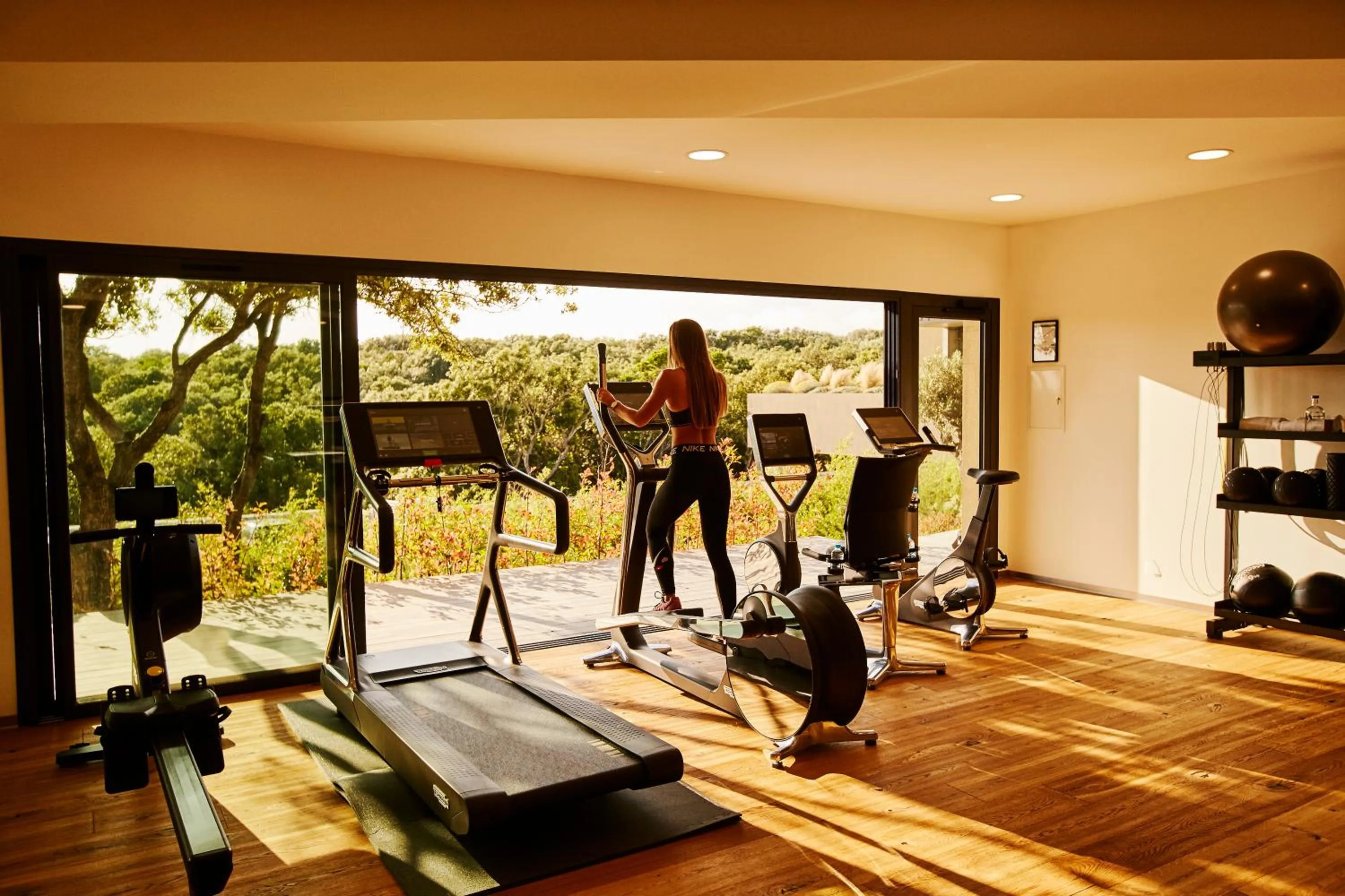 Fitness centre/facilities in Hôtel & Spa Version Maquis Citadelle