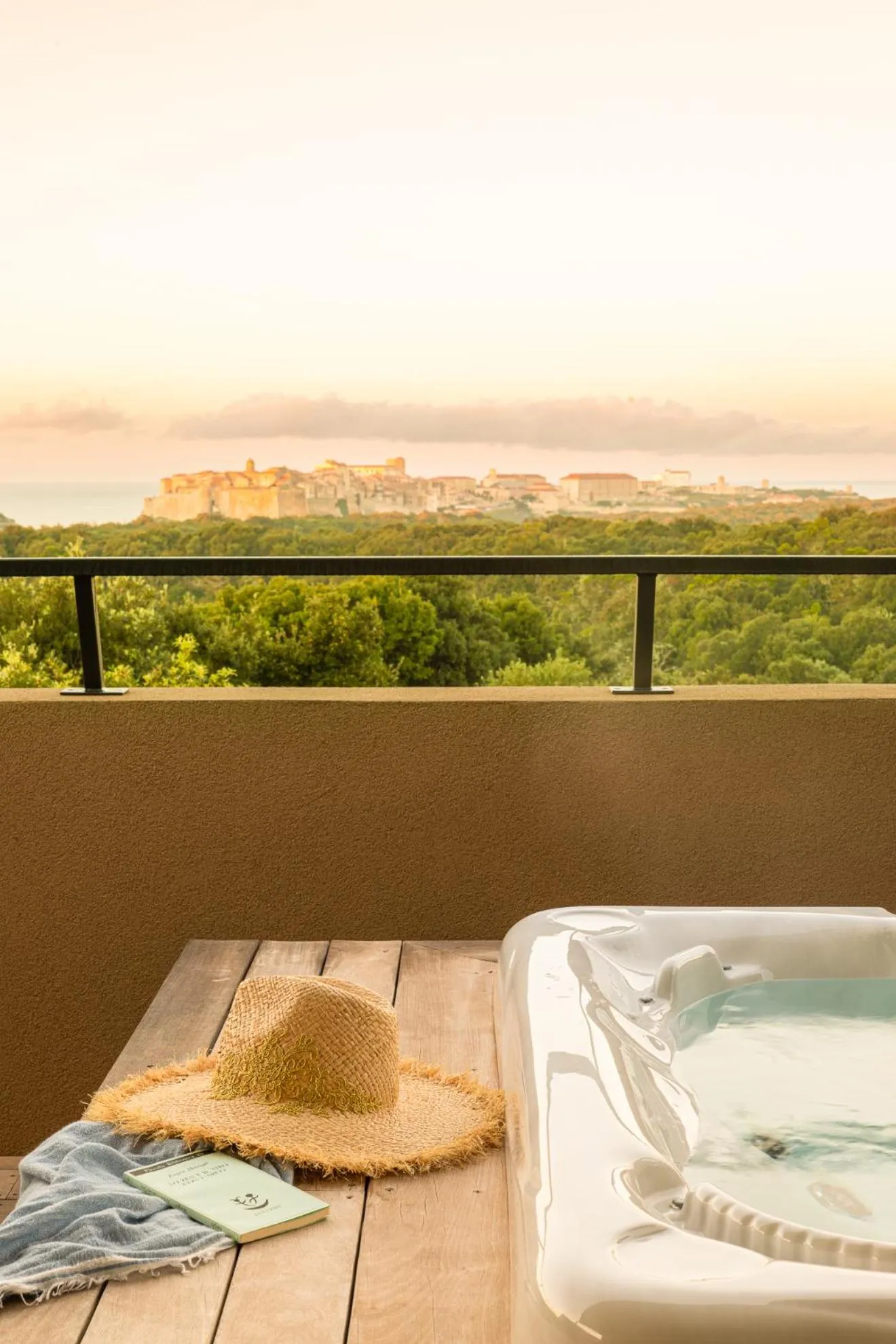 Natural landscape in Hôtel & Spa Version Maquis Citadelle