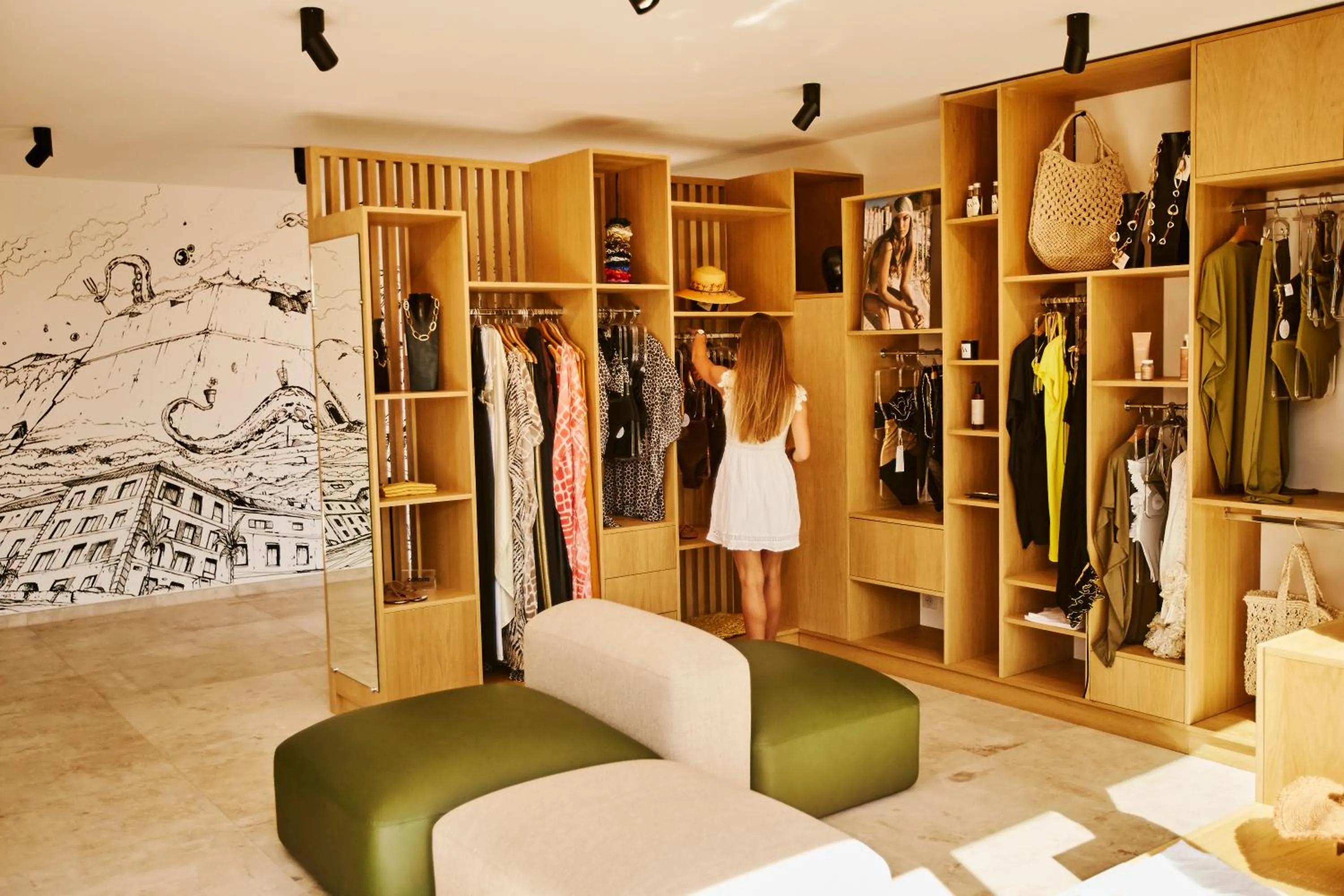 On-site shops in Hôtel & Spa Version Maquis Citadelle