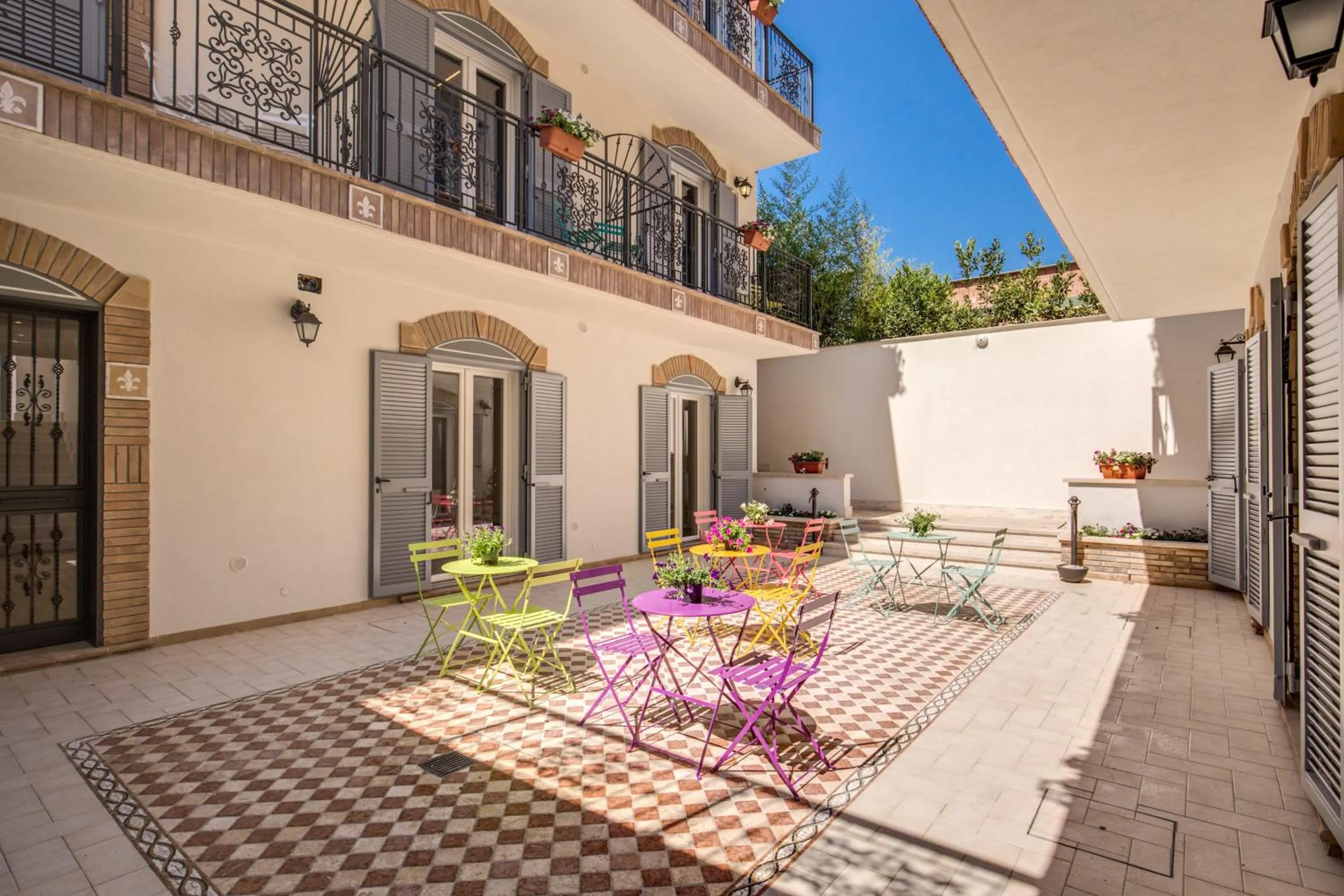 Garden in The Bricks Rome