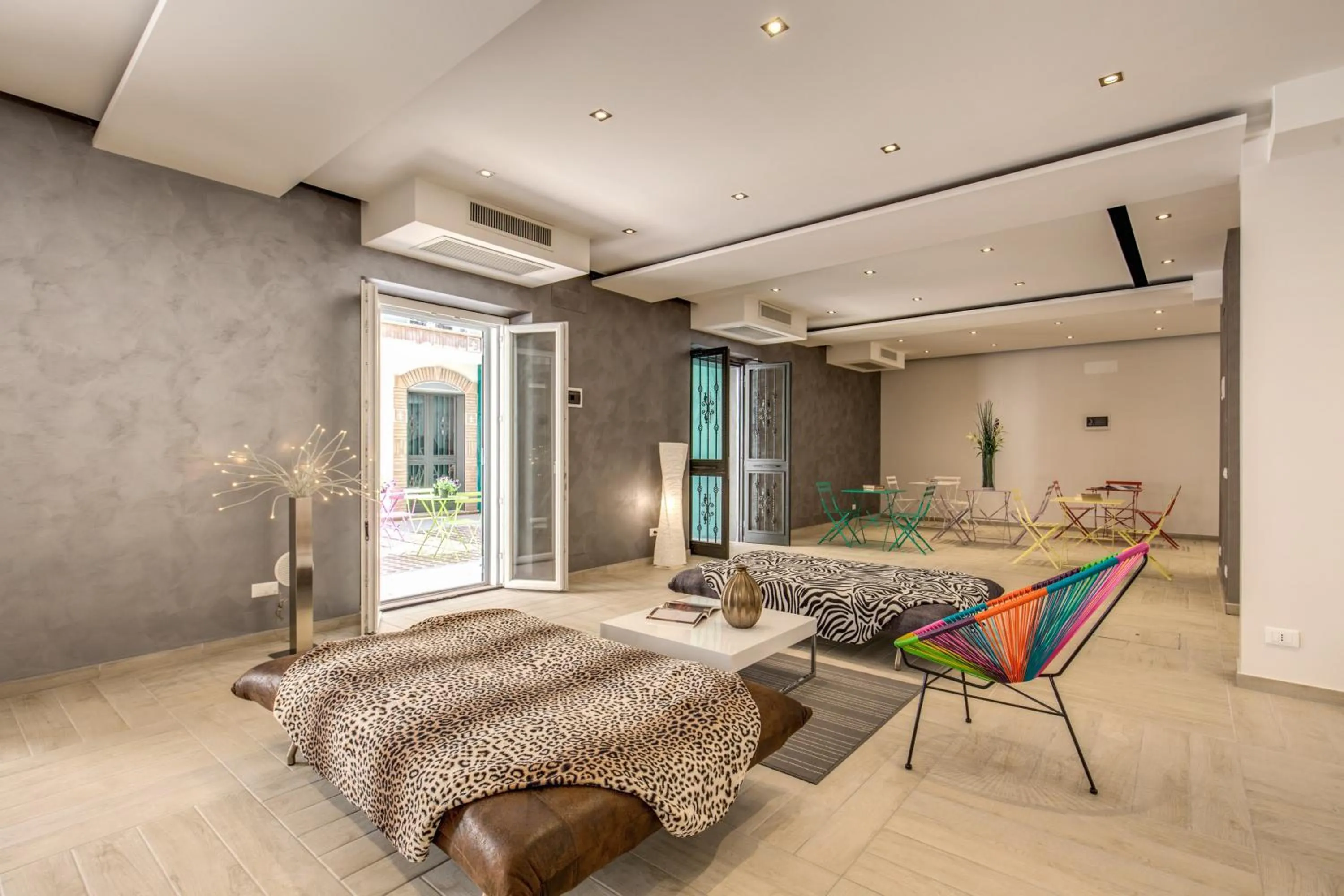 Lobby or reception, Bed in The Bricks Rome