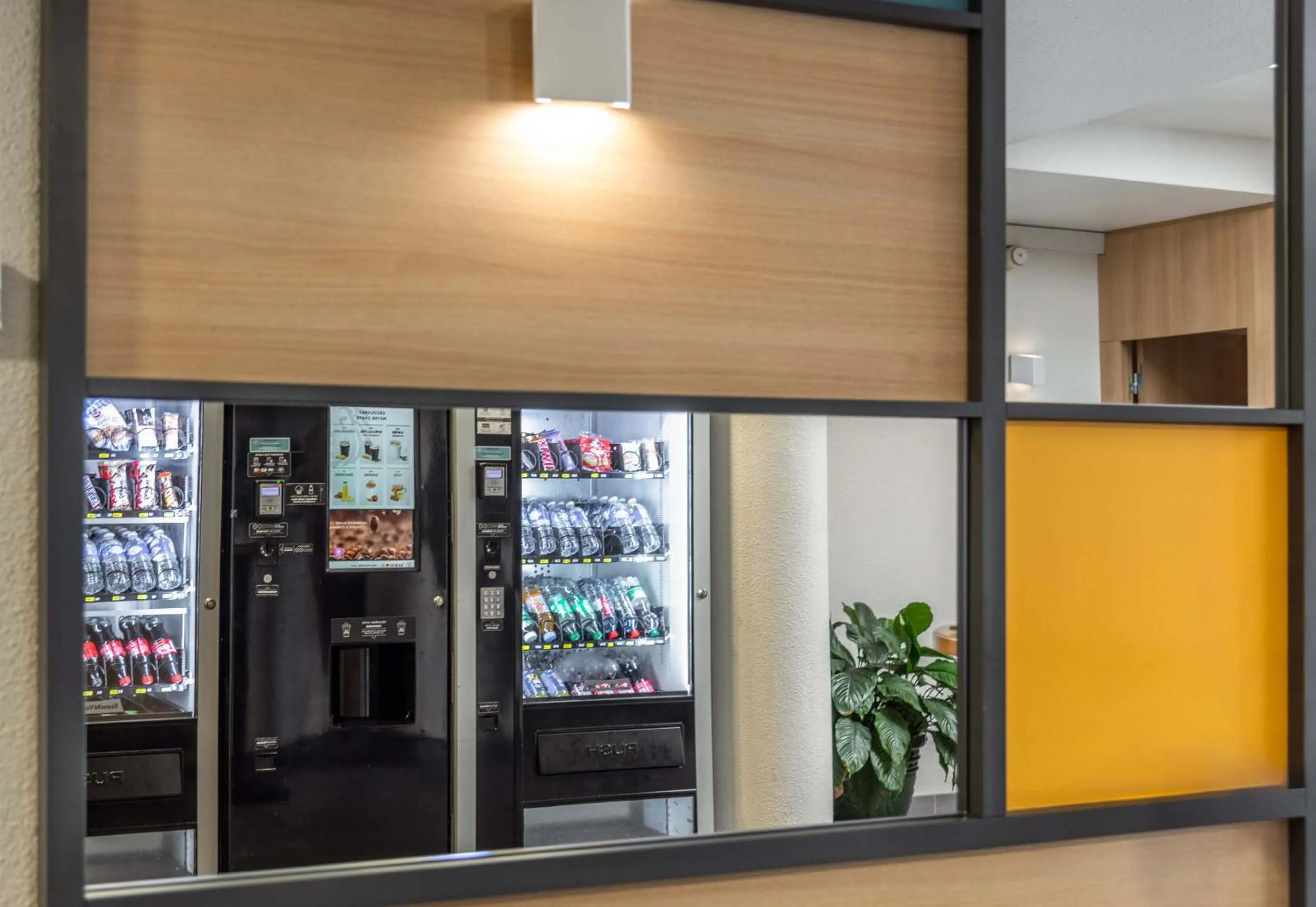 Lobby or reception in B&B HOTEL Montpellier 1