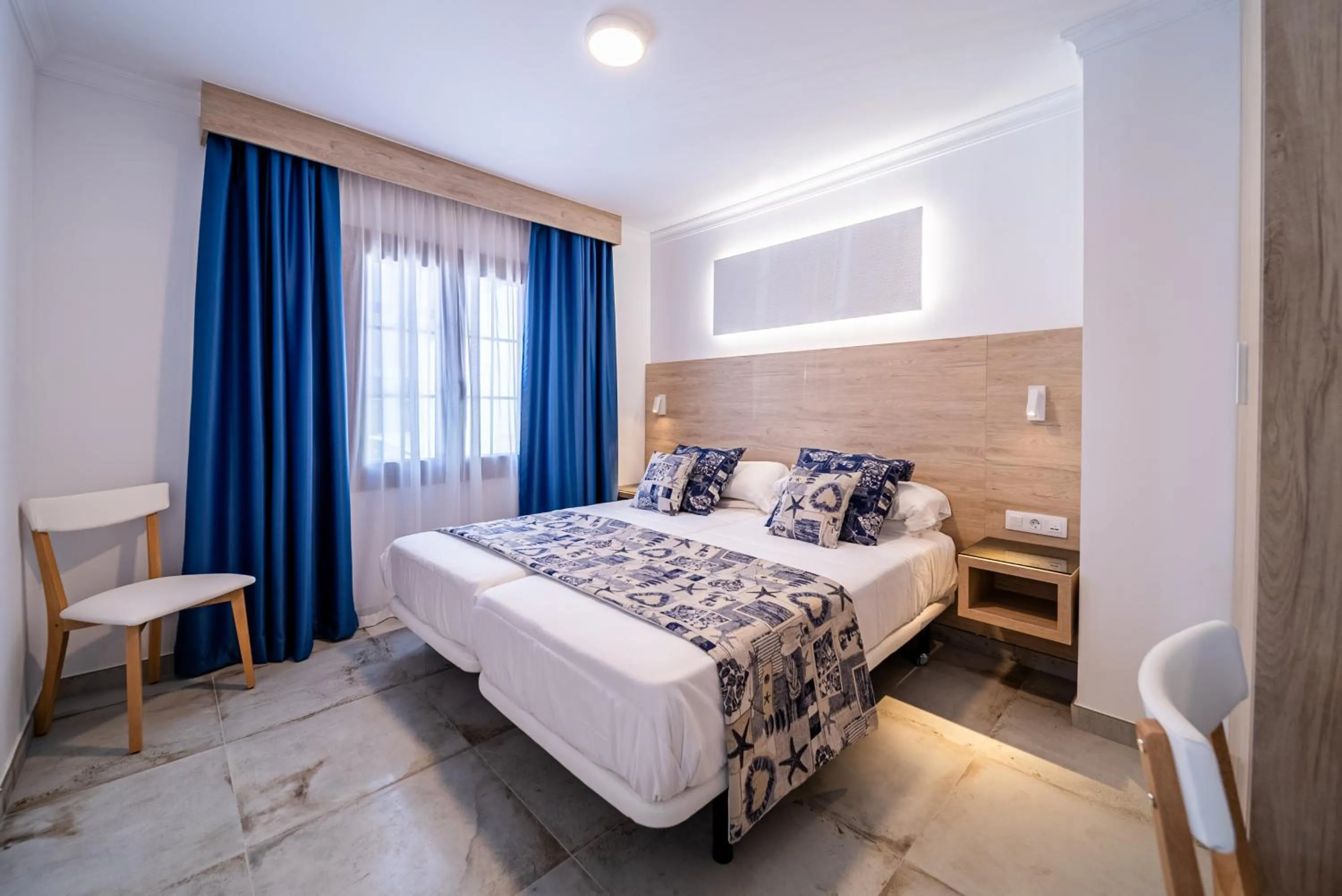 Bed in Suite Hotel Montana Club